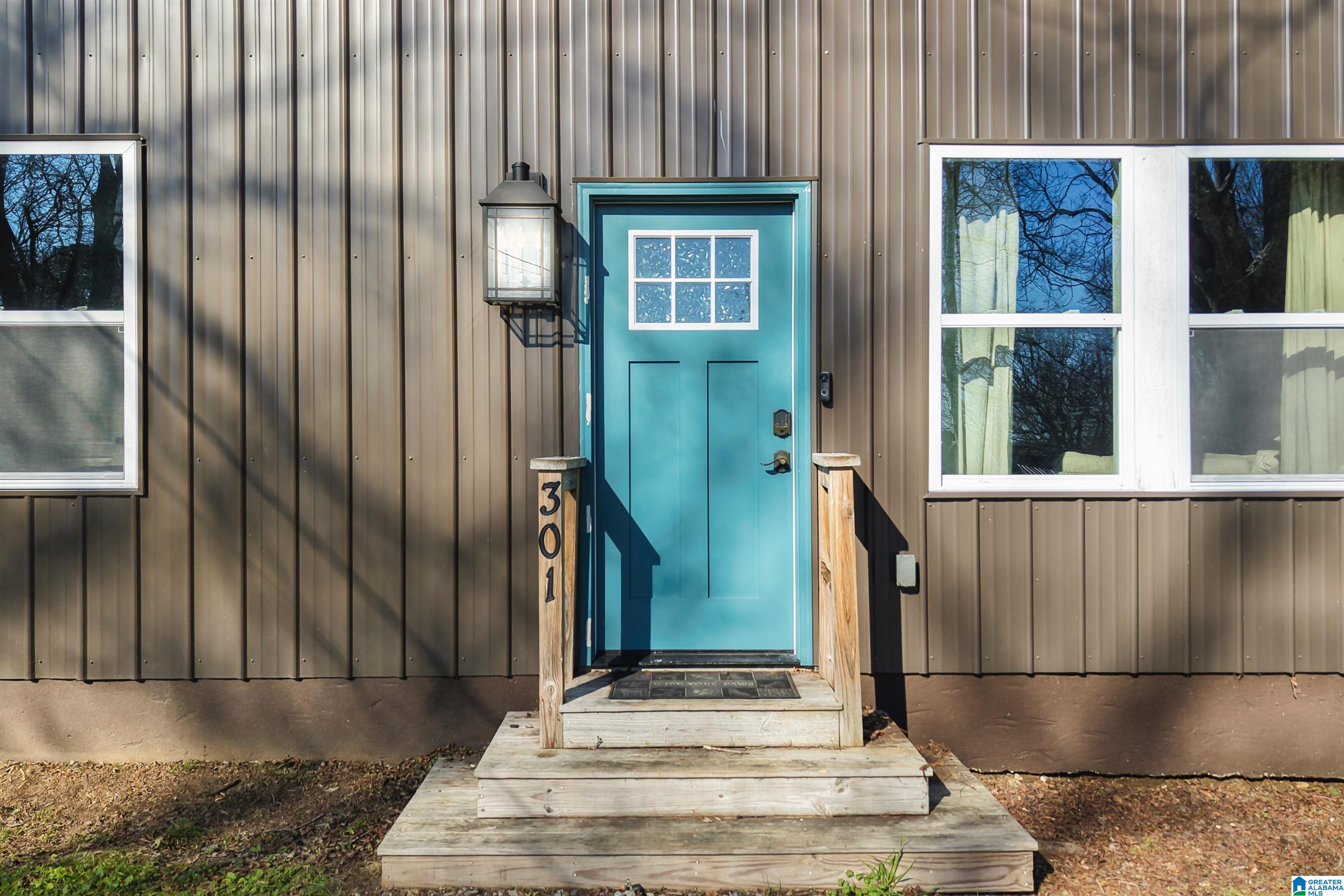 Homes for sale in West Blocton, AL | 301 Wisteria Lane, West Blocton, AL 35184 | MLS# 21441642