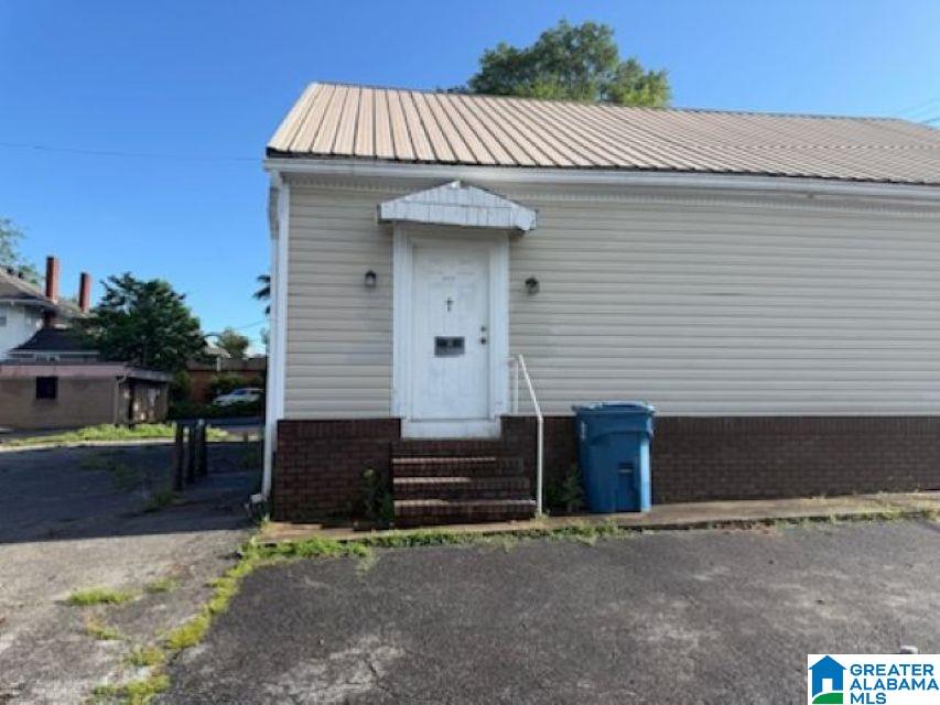 Homes for sale in Anniston, AL | 415 E 11th Street, Anniston, AL 36201 | MLS# 21441654