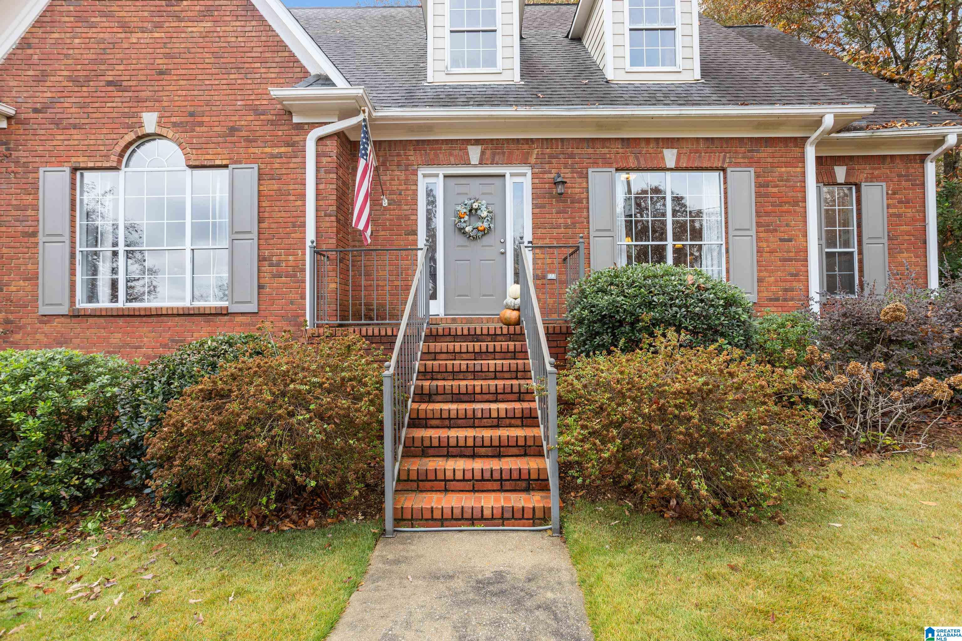 Homes for sale in Alabaster, AL | 109 Long Feather Circle, Alabaster, AL 35007 | MLS# 21441669