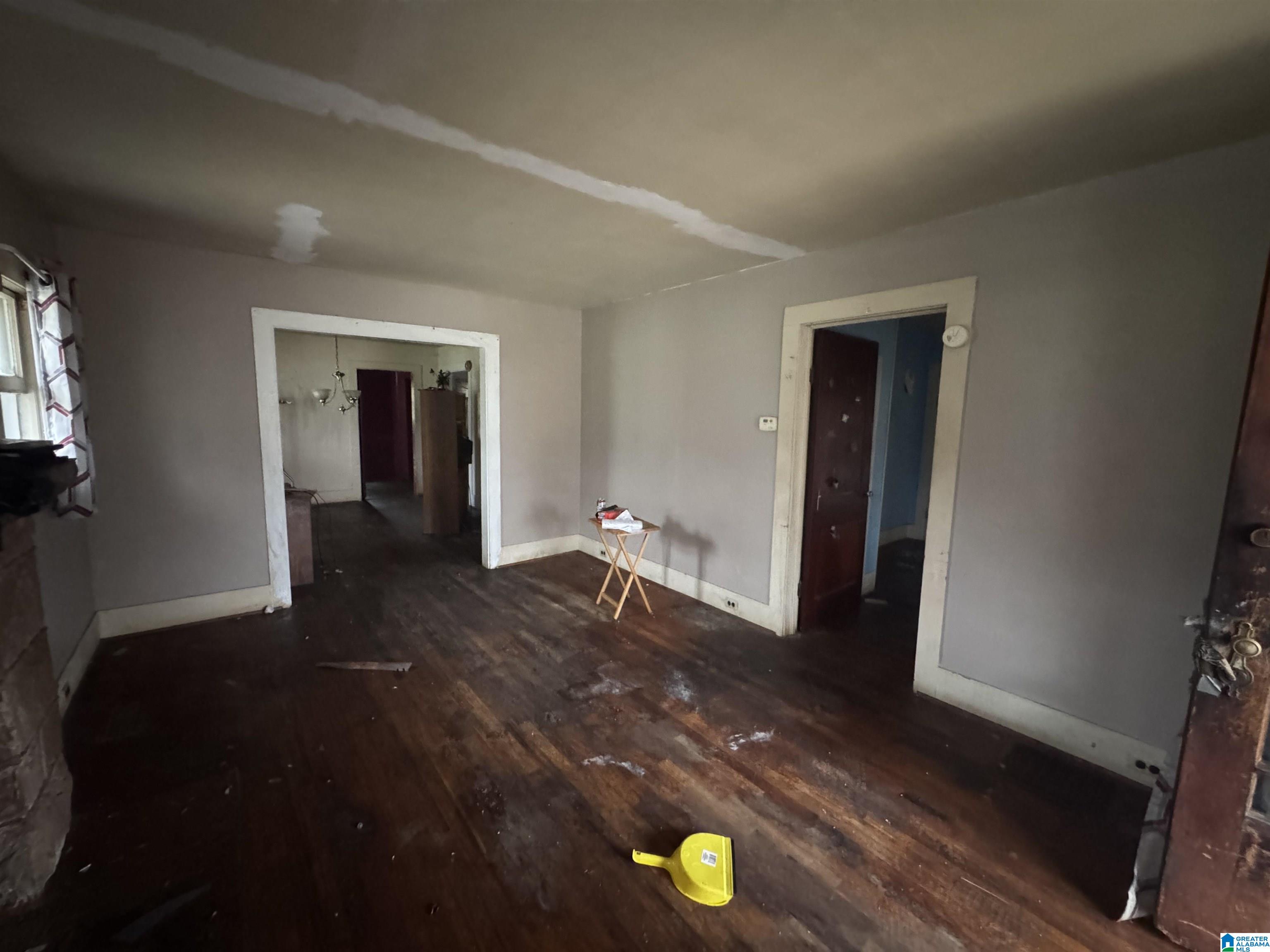 Homes for sale in Birmingham, AL | 1721 Mcmillon Avenue Sw, Birmingham, AL 35211 | MLS# 21441676