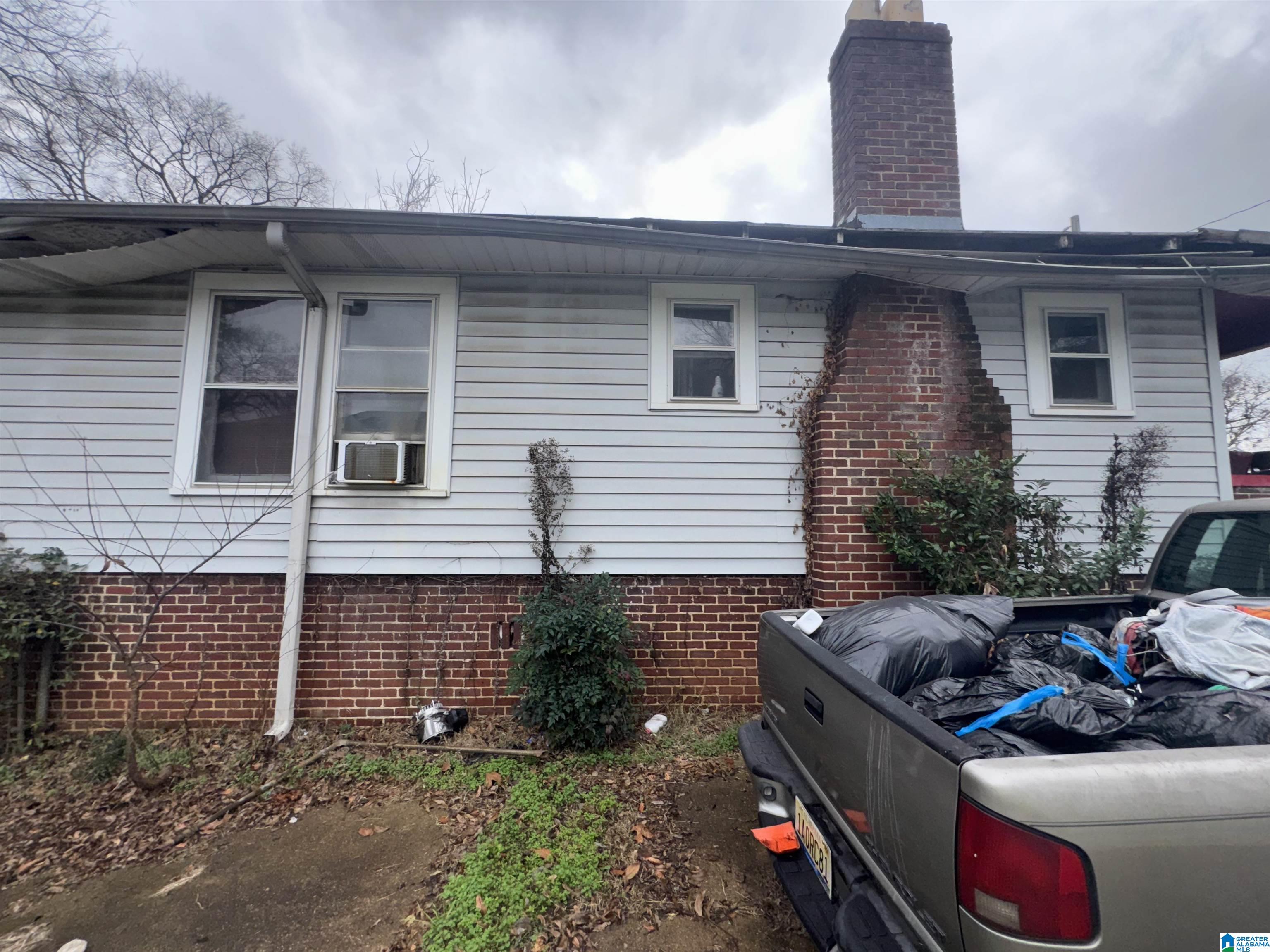 Homes for sale in Birmingham, AL | 1721 Mcmillon Avenue Sw, Birmingham, AL 35211 | MLS# 21441676