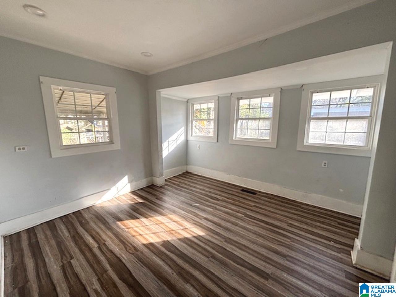 Homes for sale in Birmingham, AL | 3007 17Th Street, Birmingham, AL 35208 | MLS# 21441692