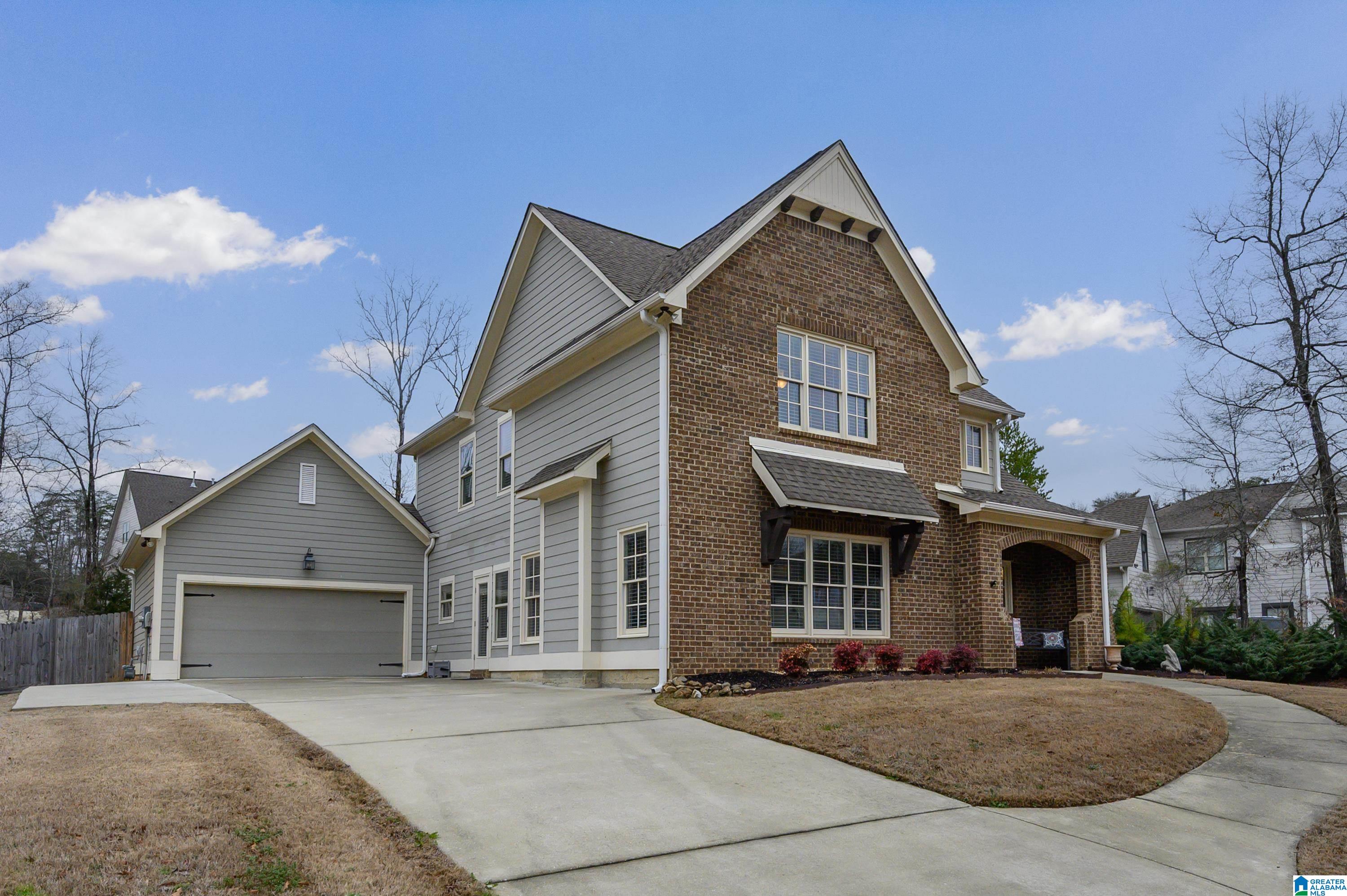 Homes for sale in Wilsonville, AL | 1346 Willow Oaks Dr, Wilsonville, AL 35186 | MLS# 21441730