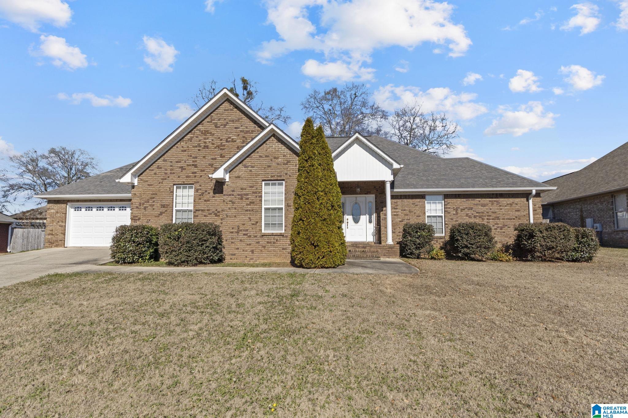2nd image of 2027 Maplewood Lane, Clanton, AL 35045 | MLS# 21441741