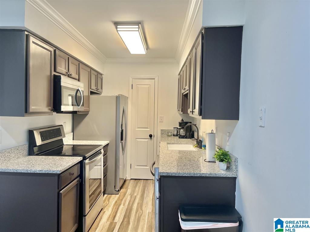 Homes for sale in Hoover, AL | 1004 Patton Creek Lane #1004, Hoover, AL 35226 | MLS# 21441818