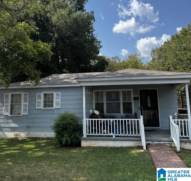 Homes for sale in Tarrant, AL | 1204 Jackson Boulevard, Tarrant, AL 35217 | MLS# 21441848
