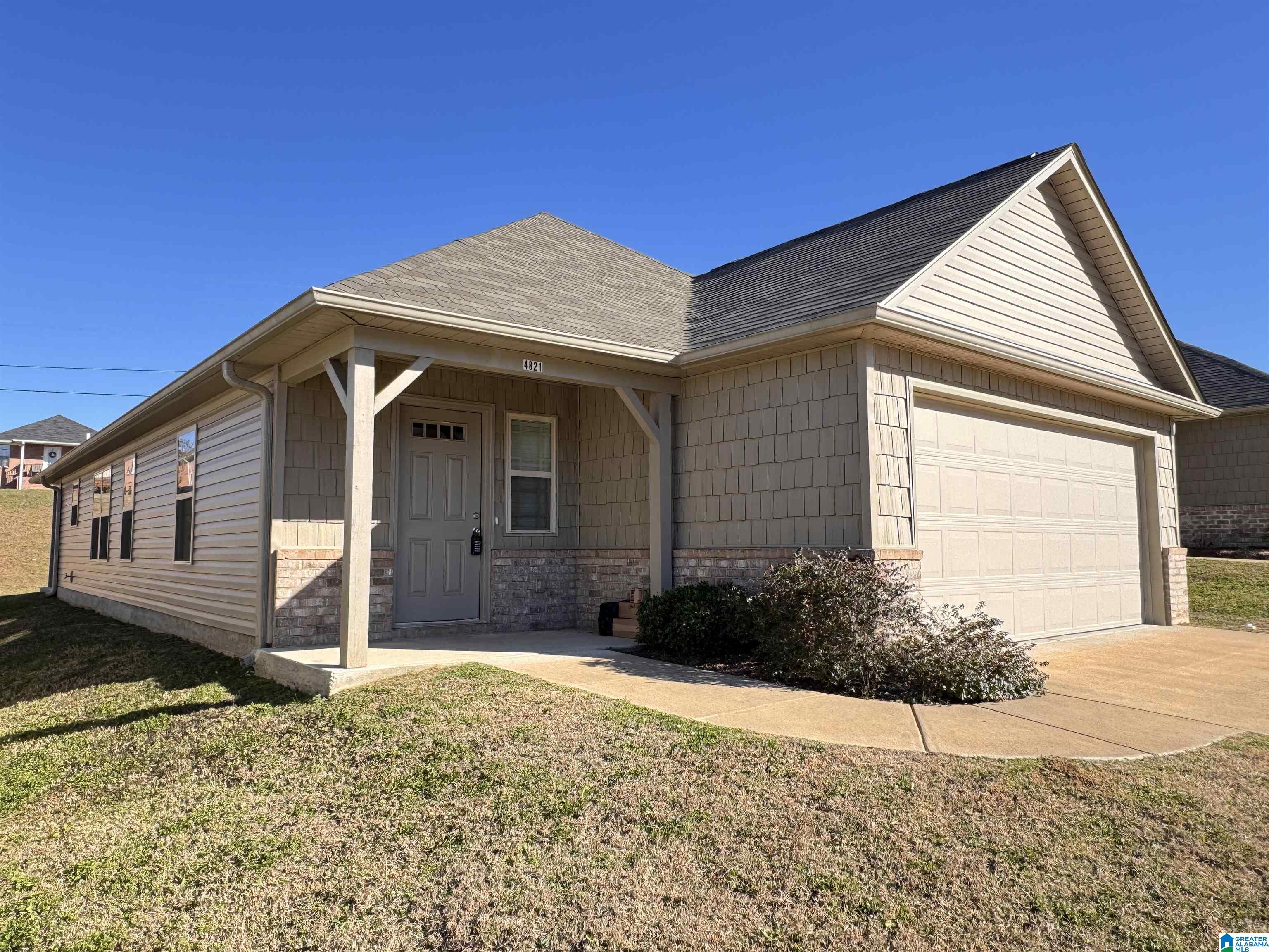 Homes for sale in Mount Olive, AL | 4821 Cove Lane, Mount Olive, AL 35117 | MLS# 21441858