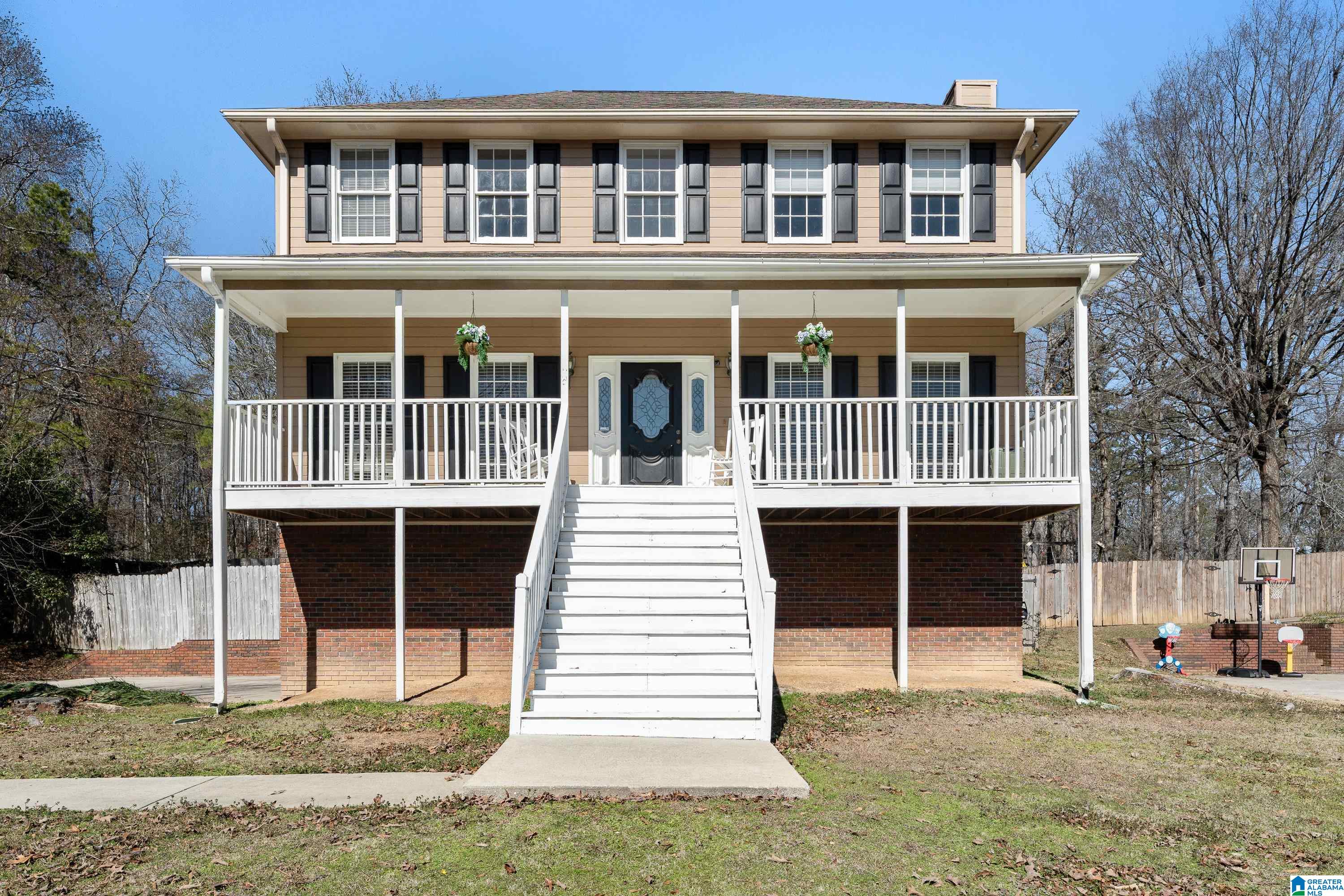 Homes for sale in Alabaster, AL | 164 Kentwood Dr, Alabaster, AL 35007 | MLS# 21441916