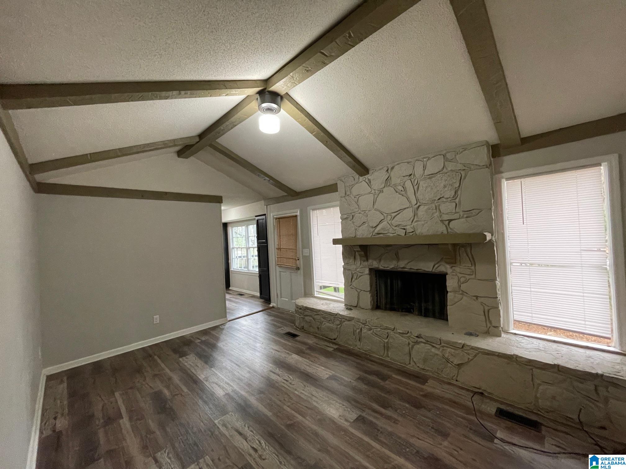 901 WINCHESTER CIRCLE