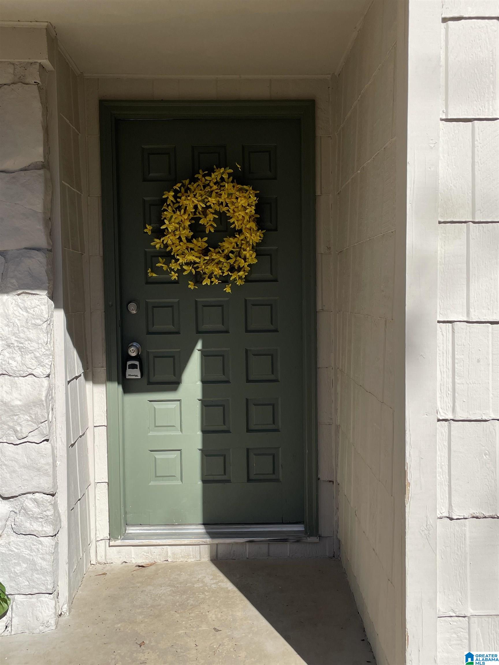 3rd image of 901 Winchester Circle, Birmingham, AL 35235 | MLS# 21441924