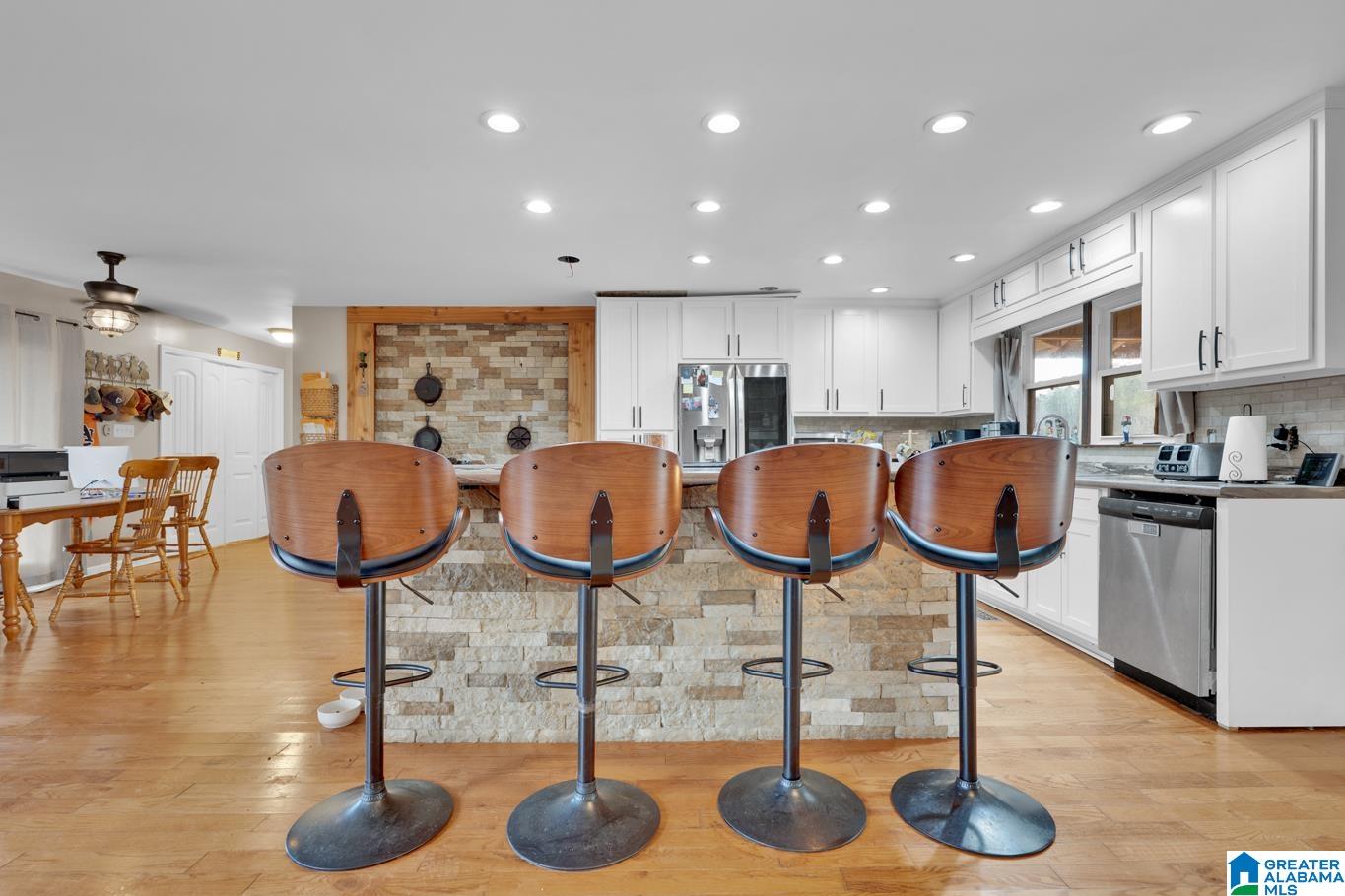 Homes for sale in Morris, AL | 1705 Hagood Mtn Road, Morris, AL 35116 | MLS# 21441925