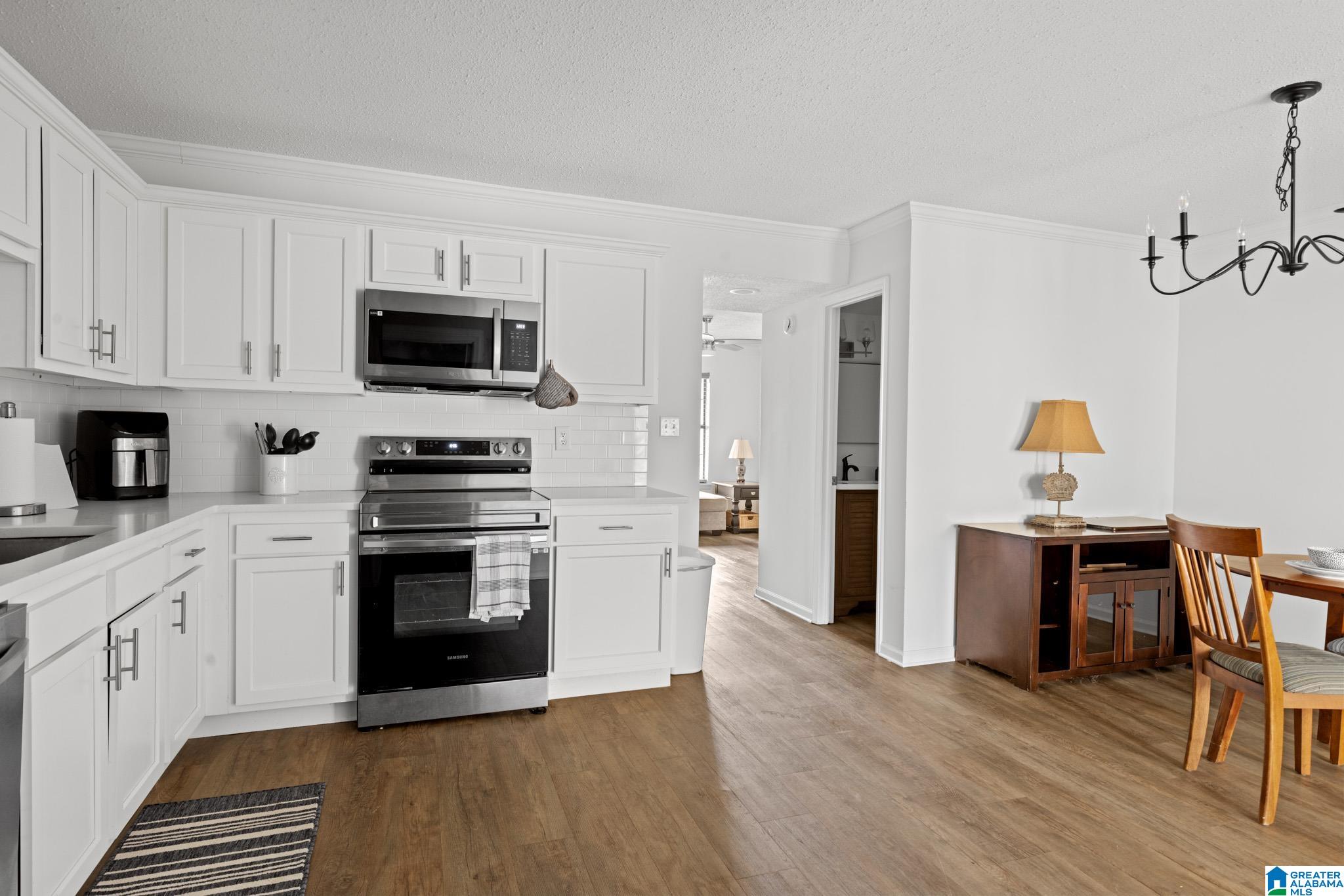 Homes for sale in Pelham, AL | 729 Cahaba Manor Court, Pelham, AL 35124 | MLS# 21441931