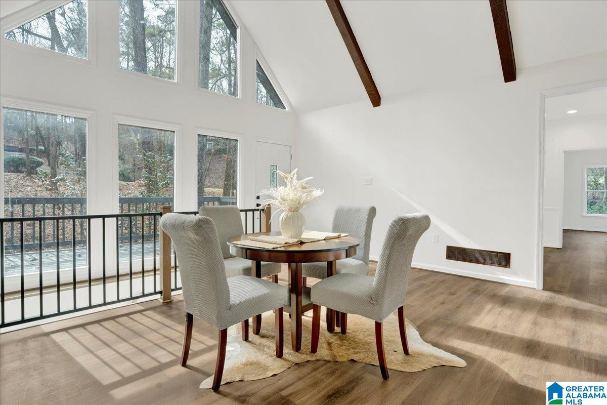 Homes for sale in Hoover, AL | 2108 Arrowleaf Dr, Hoover, AL 35244 | MLS# 21441933