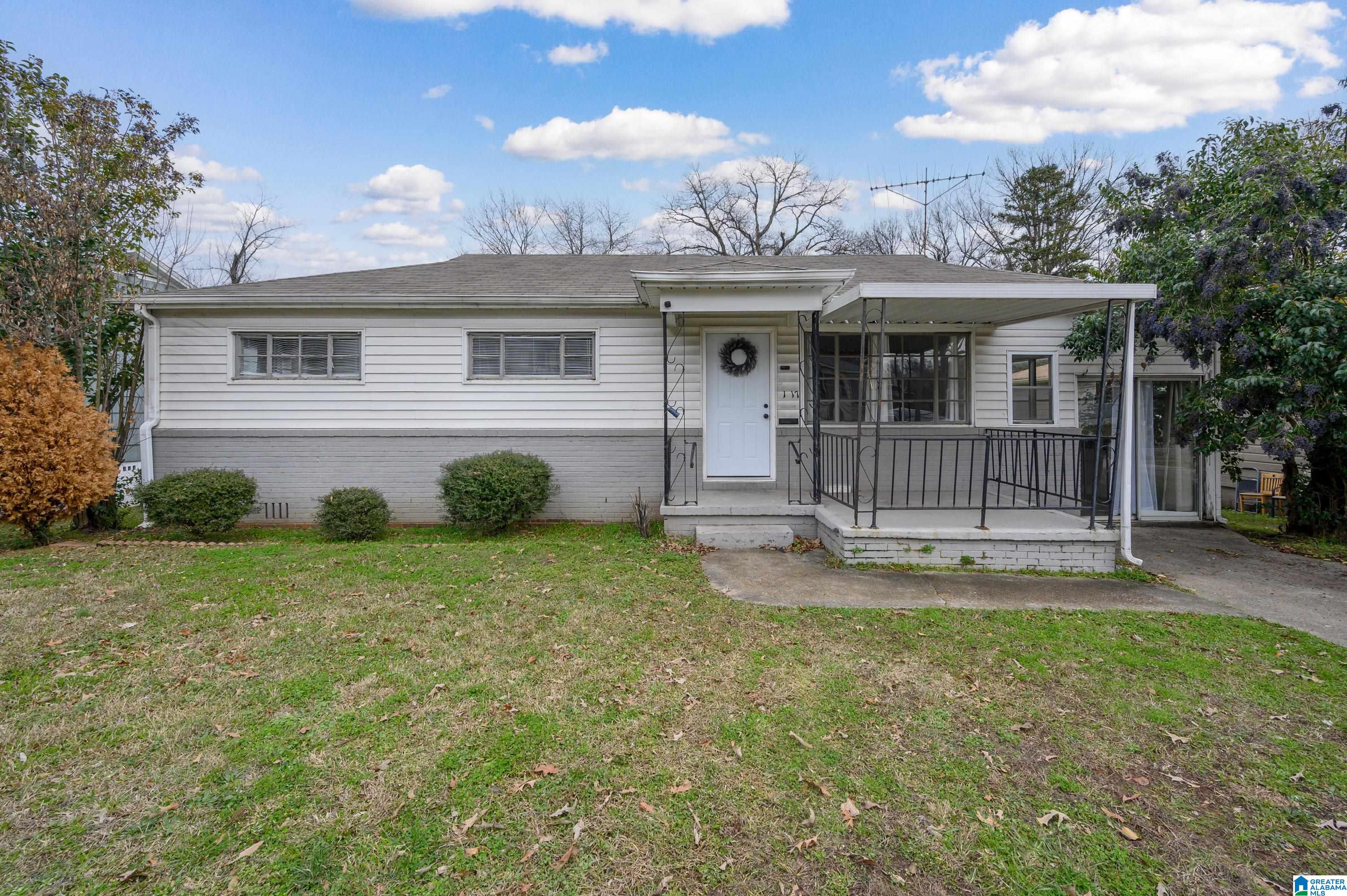 Homes for sale in Birmingham, AL | 1517 27th Street N, Birmingham, AL 35234 | MLS# 21441942