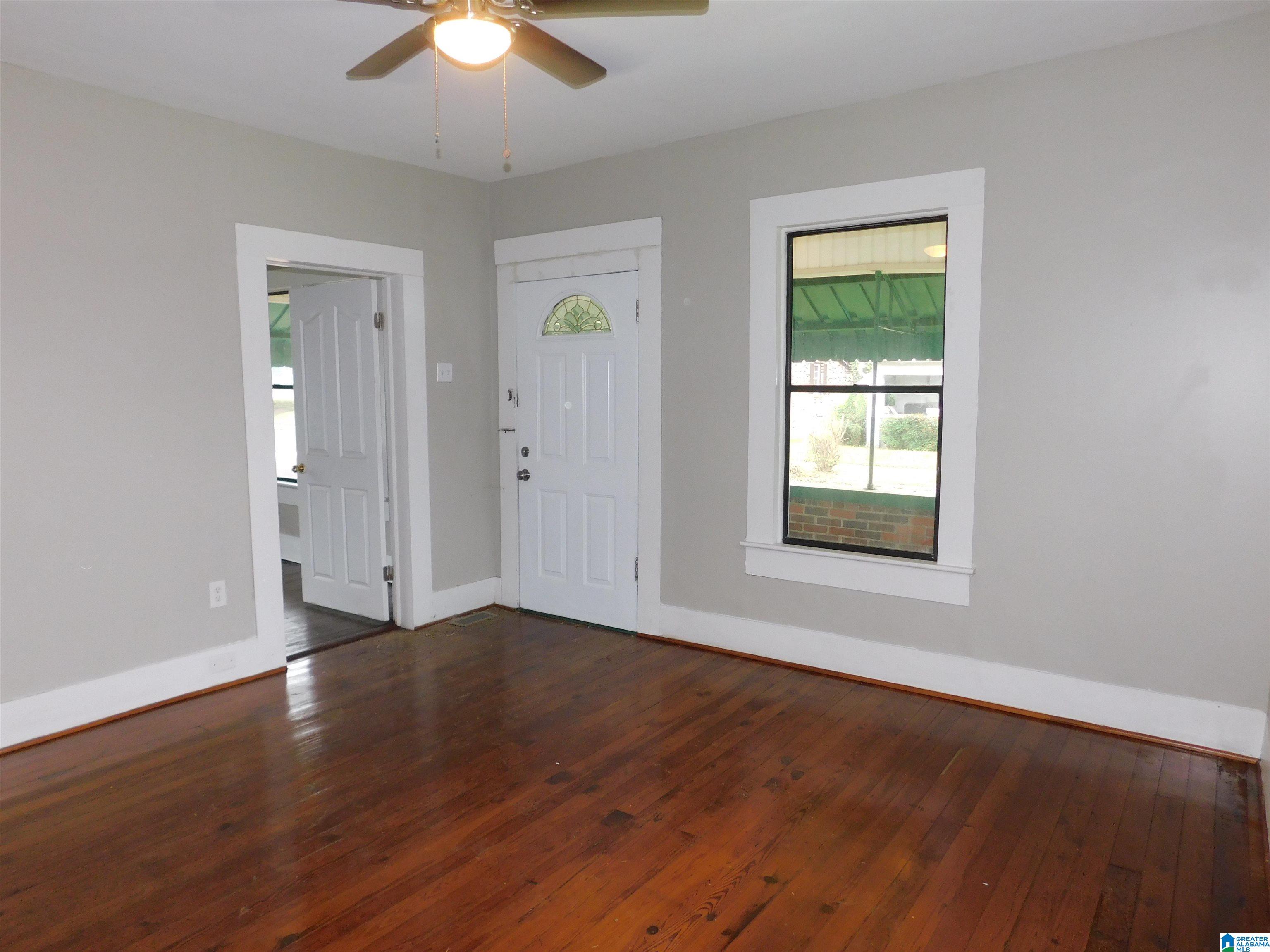 Homes for sale in Birmingham, AL | 1925 10Th Pl, Birmingham, AL 35214 | MLS# 21441951