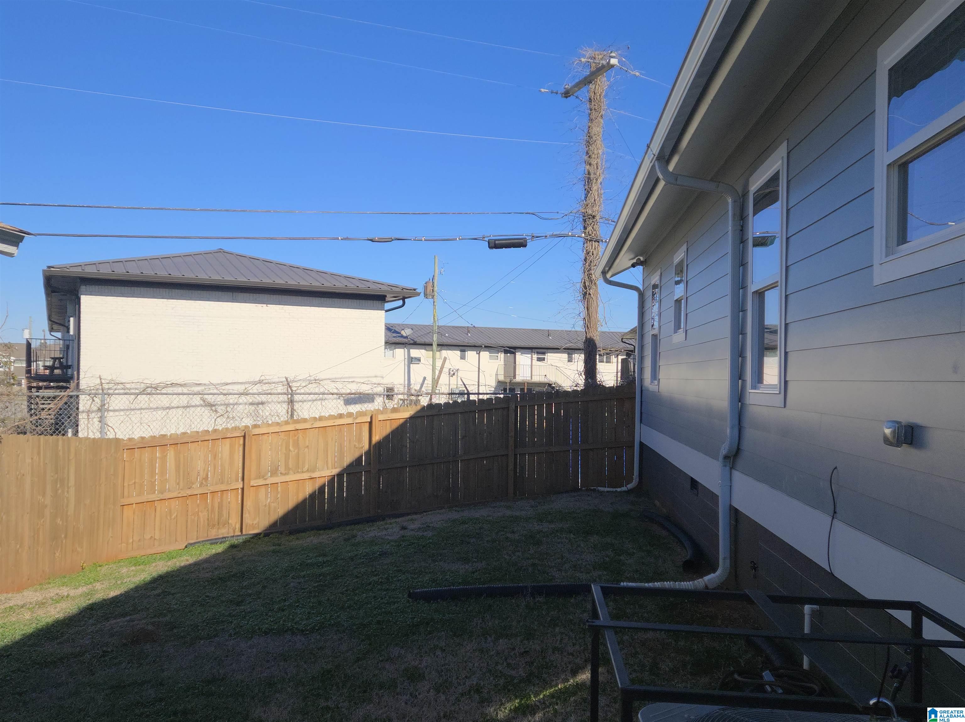 Homes for sale in Birmingham, AL | 312 Goldwire Street Sw, Birmingham, AL 35211 | MLS# 21441953