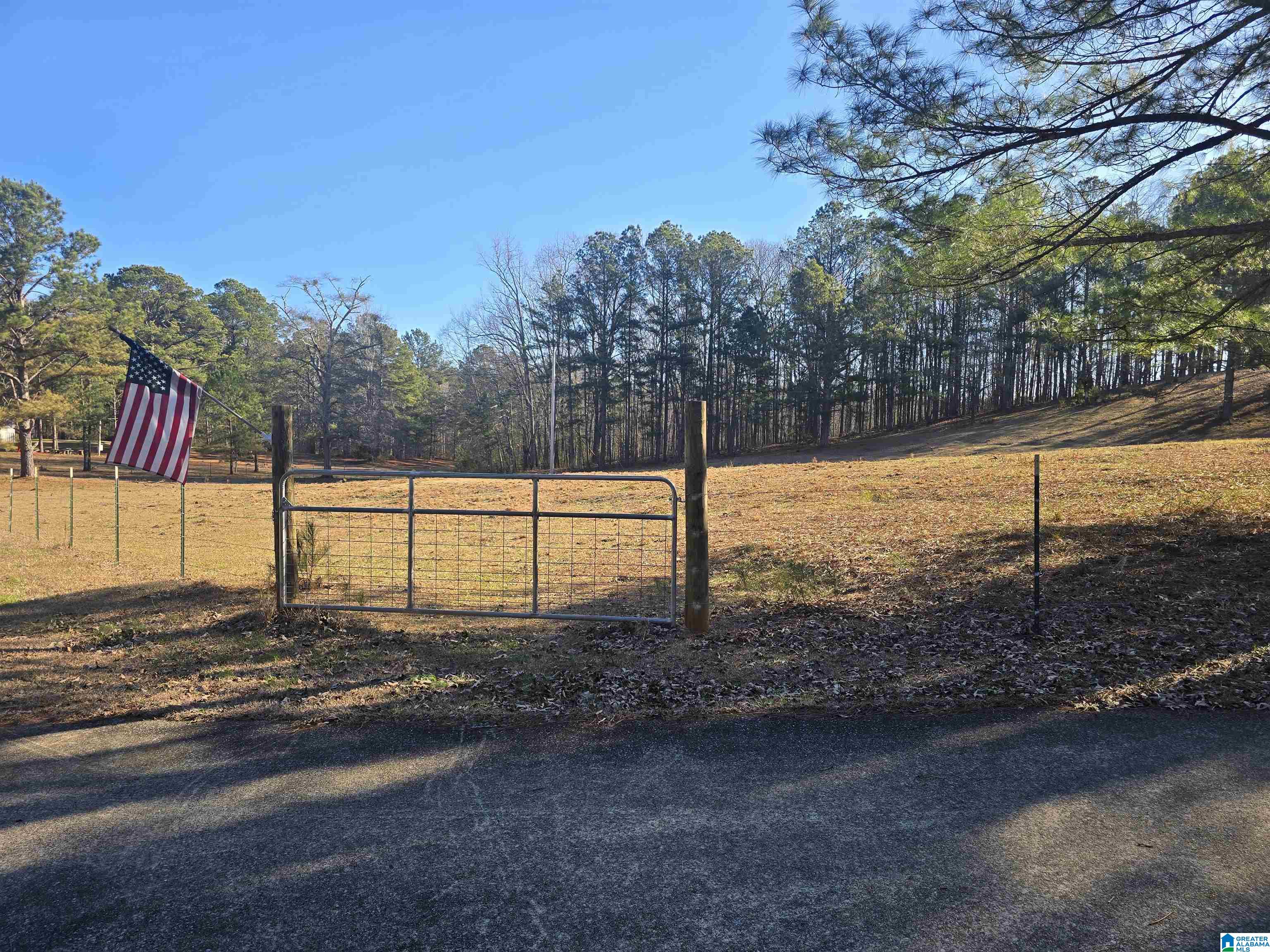 Homes for sale in Rockford, AL | 983 County Road 59, Rockford, AL 35136 | MLS# 21441981