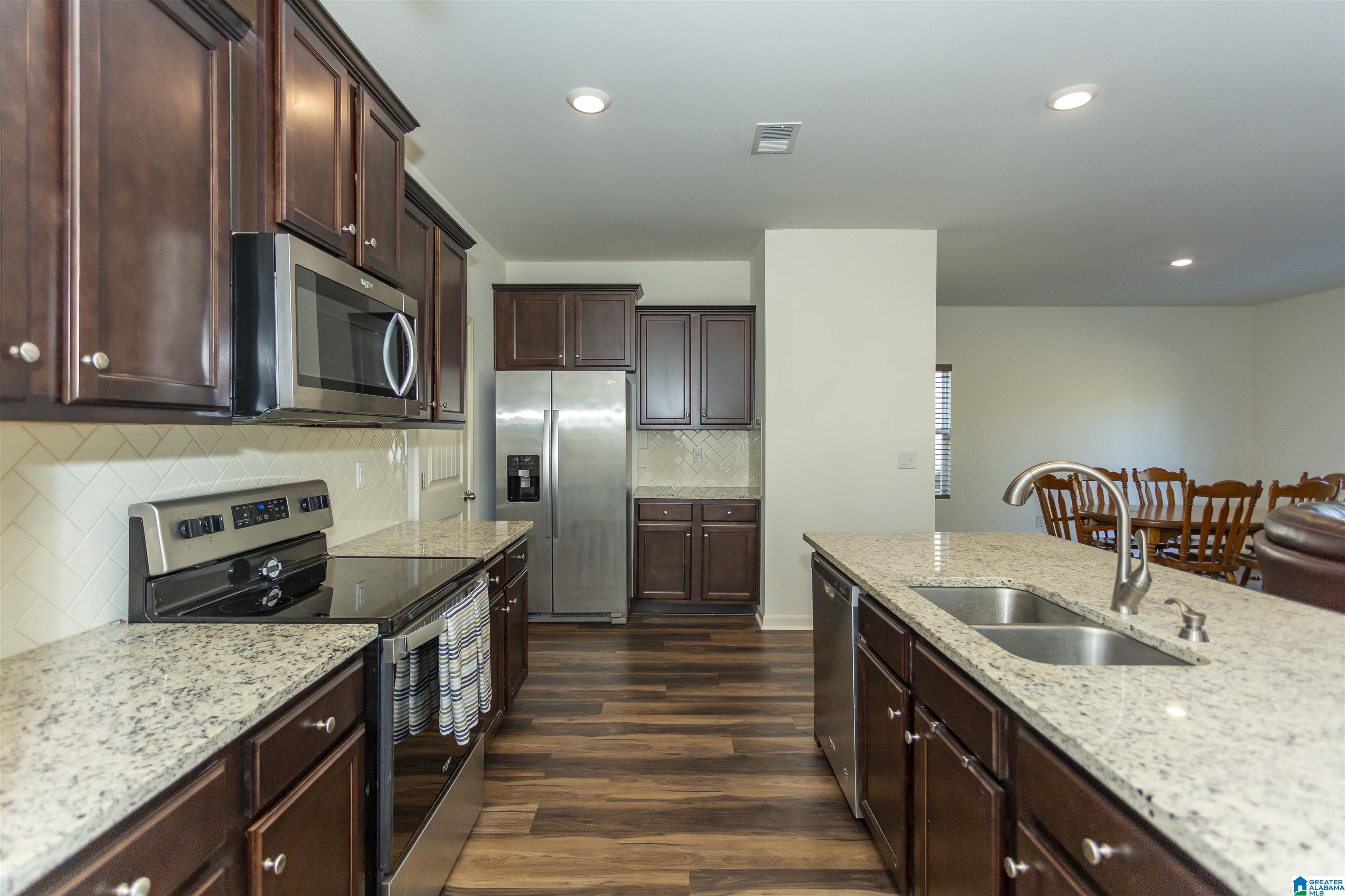 Homes for sale in Leeds, AL | 677 Johnnys Cove, Leeds, AL 35094 | MLS# 21442041