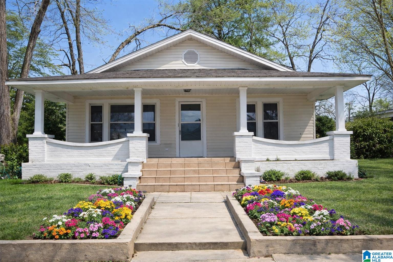 Homes for sale in Clanton, AL | 906 6th Avenue N, Clanton, AL 35045 | MLS# 21442092