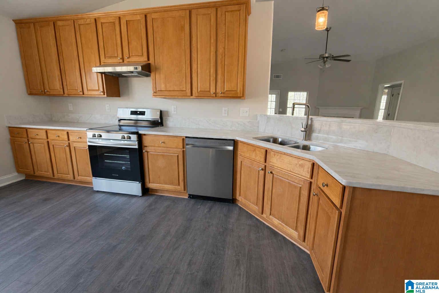 Homes for sale in Calera, AL | 109 Ivy Trace, Calera, AL 35040 | MLS# 21442094