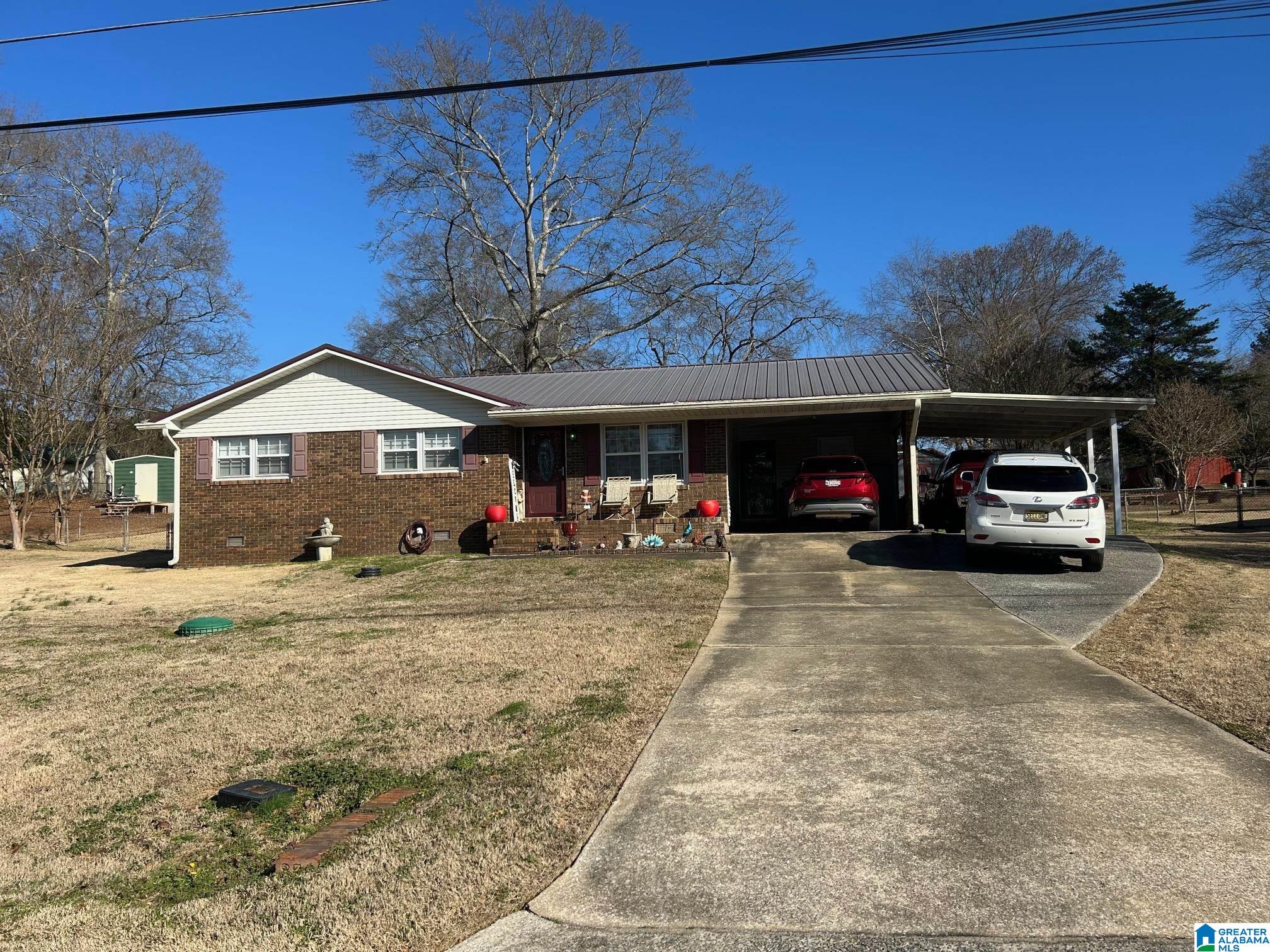 Homes for sale in Weaver, AL | 505 Newberry Dr, Weaver, AL 36277 | MLS# 21442102