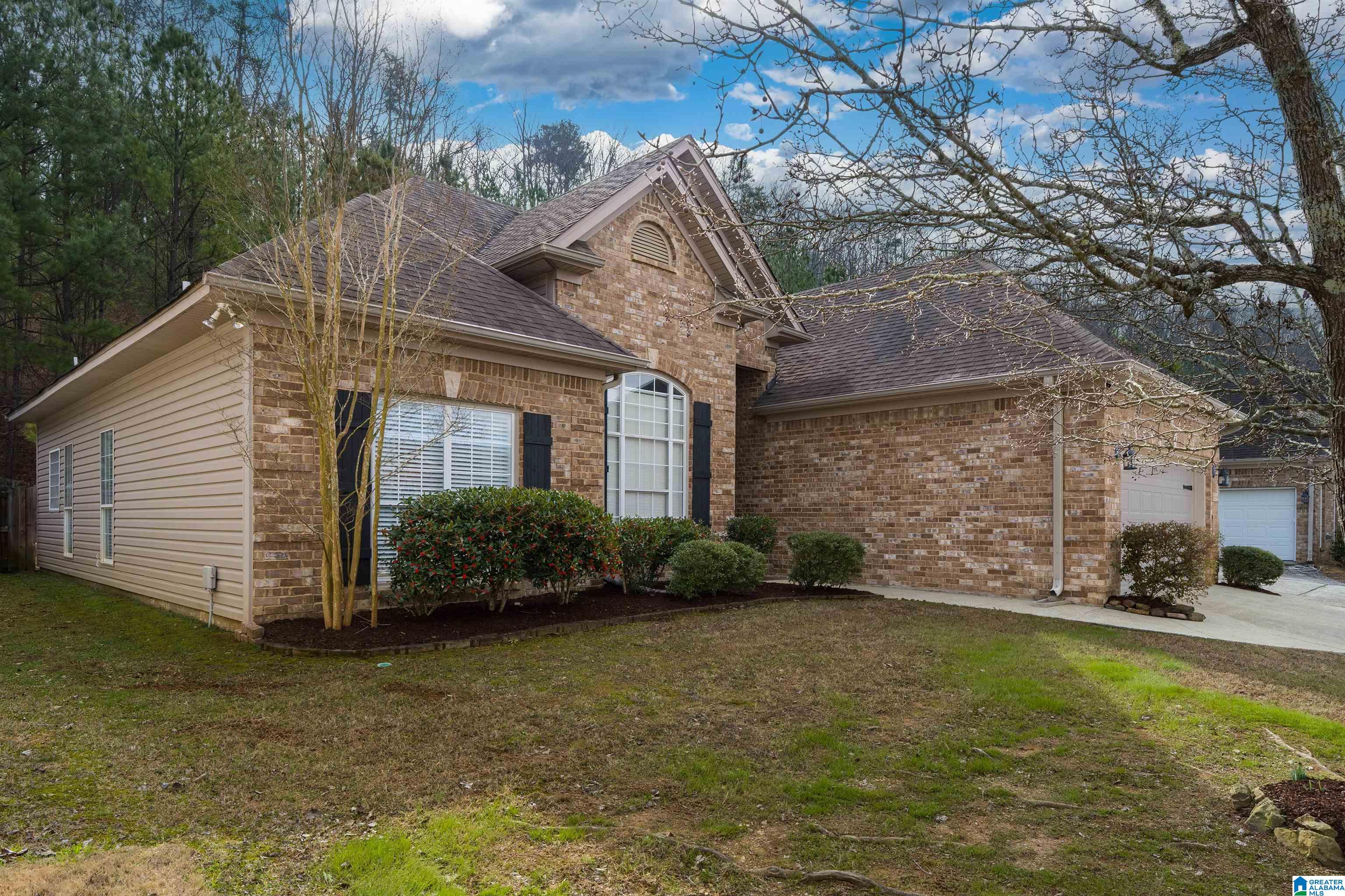 Homes for sale in Sterrett, AL | 1160 Forest Lakes Way, Sterrett, AL 35147 | MLS# 21442138