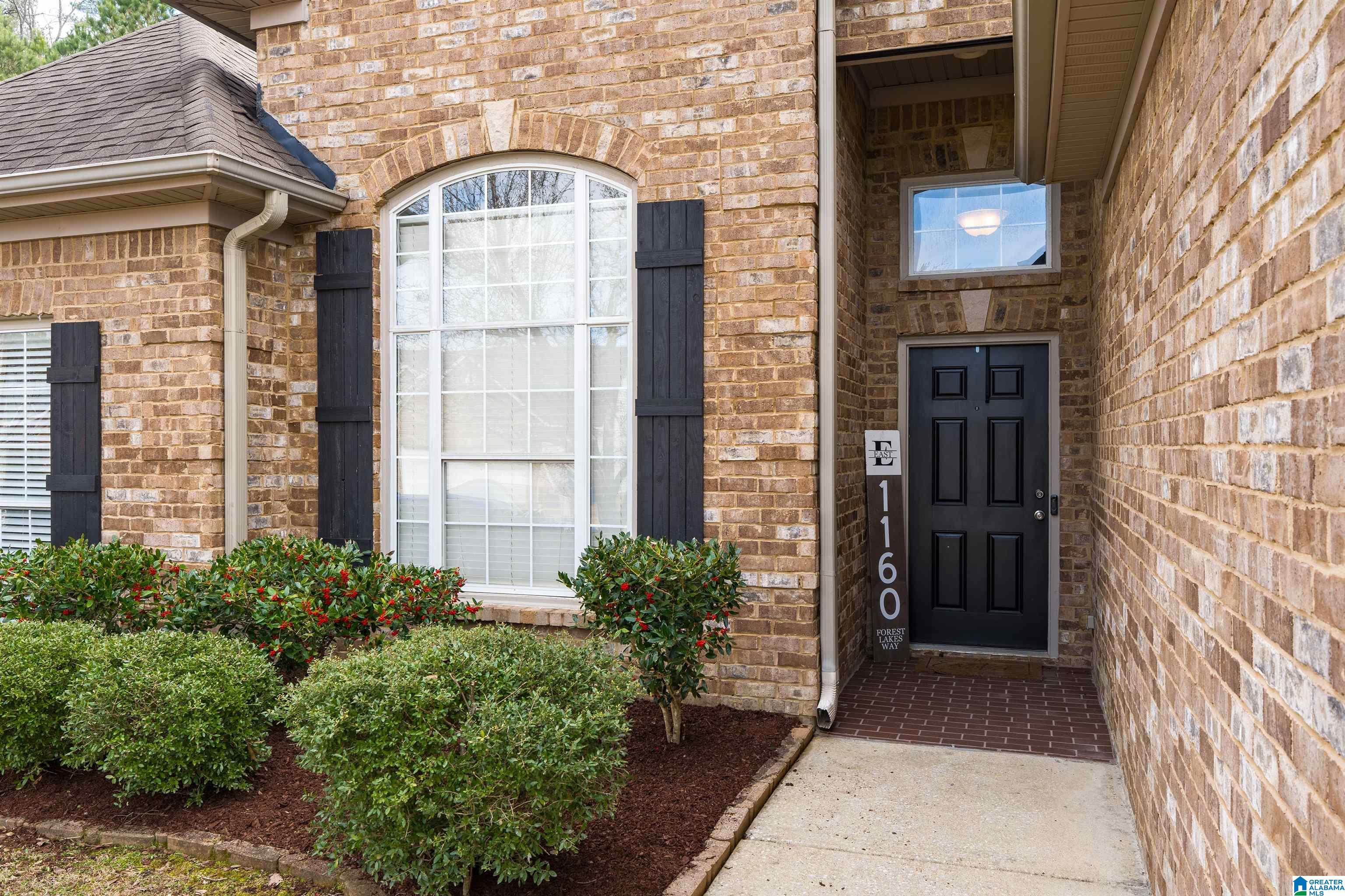 Homes for sale in Sterrett, AL | 1160 Forest Lakes Way, Sterrett, AL 35147 | MLS# 21442138