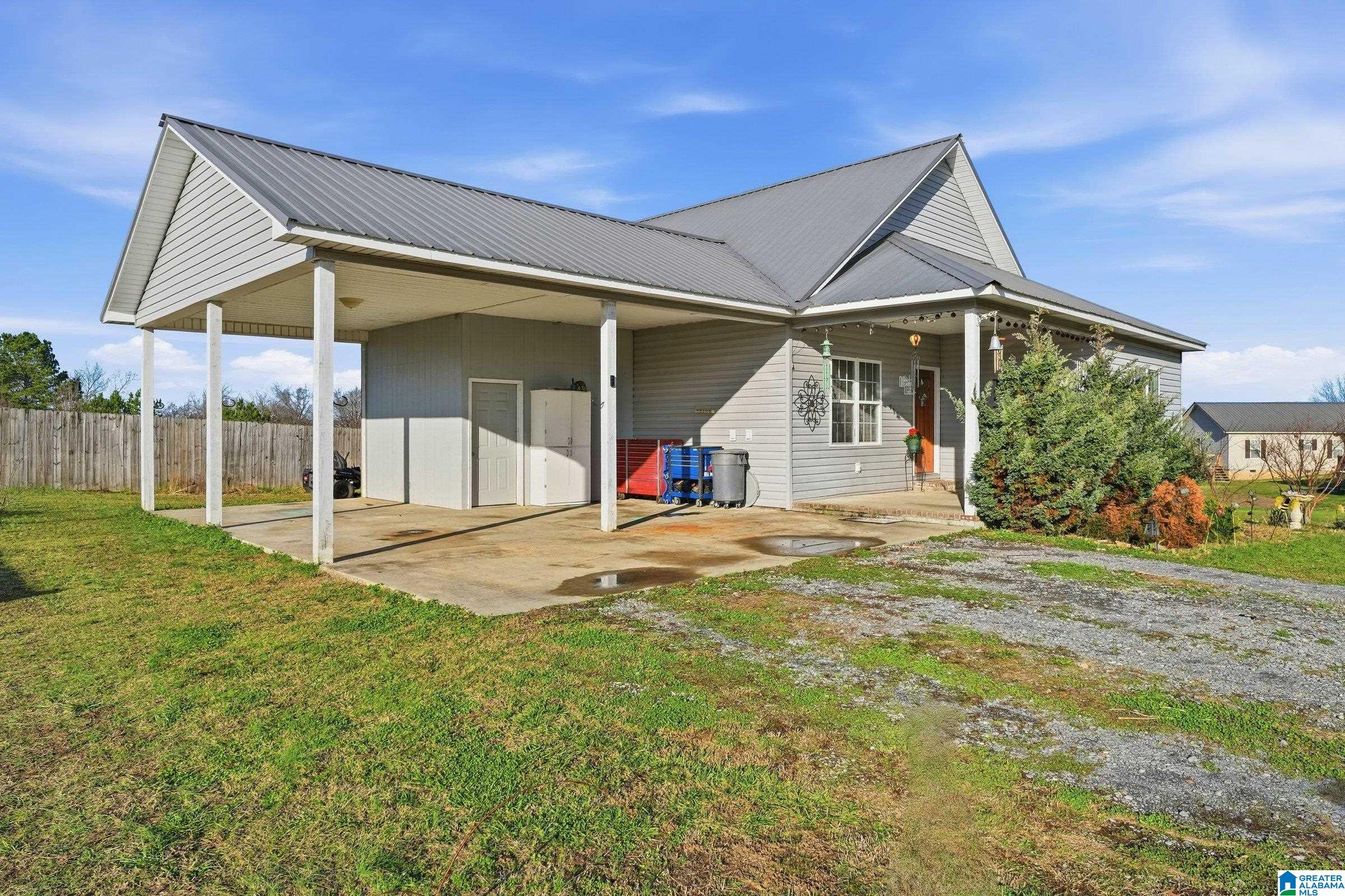 Homes for sale in Holly Pond, AL | 795 Cemetary Road, Holly Pond, AL 35083 | MLS# 21442143