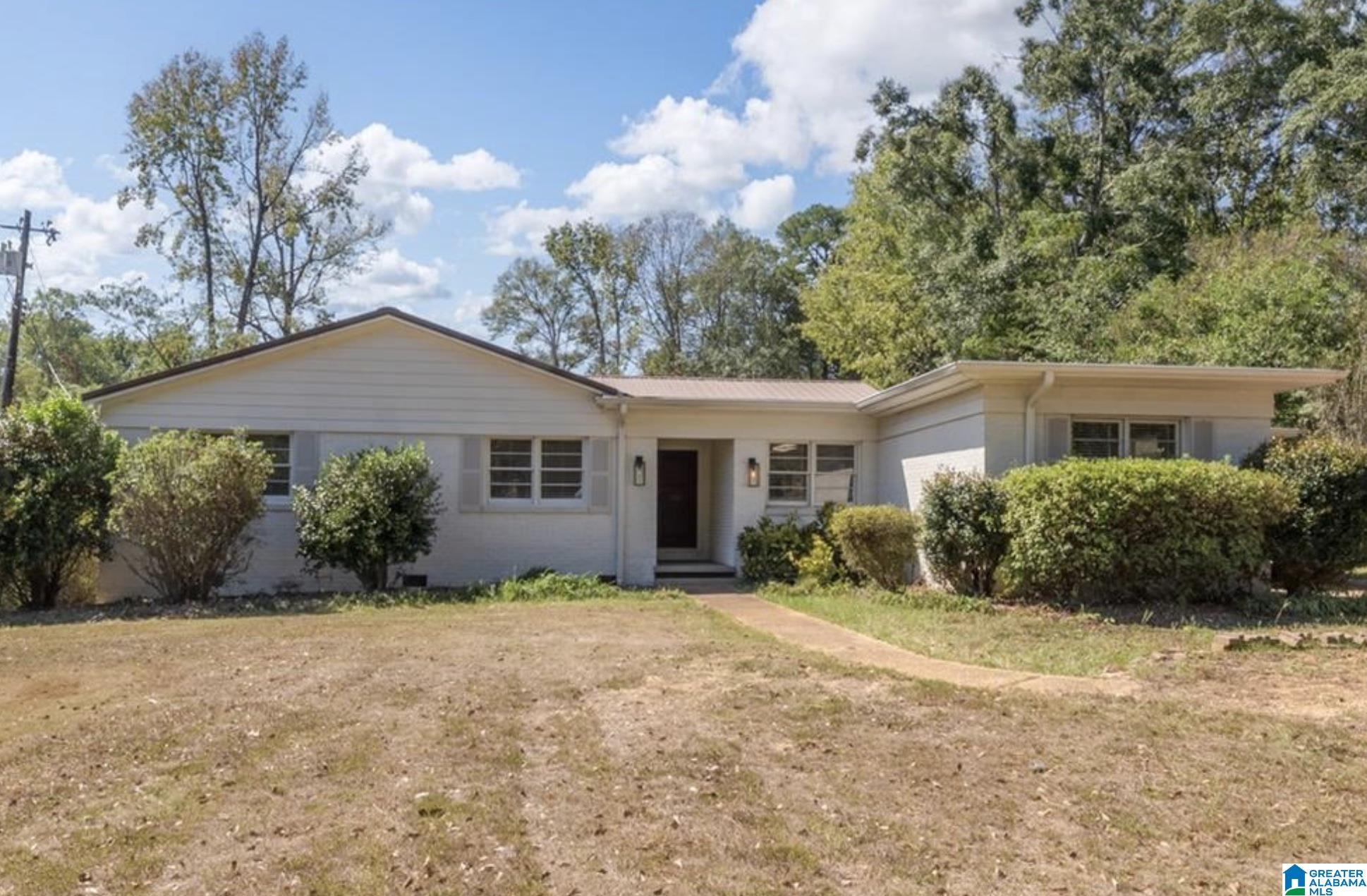 Homes for sale in Tuscaloosa, AL | 1929 Hargrove Road E, Tuscaloosa, AL 35405 | MLS# 21442175