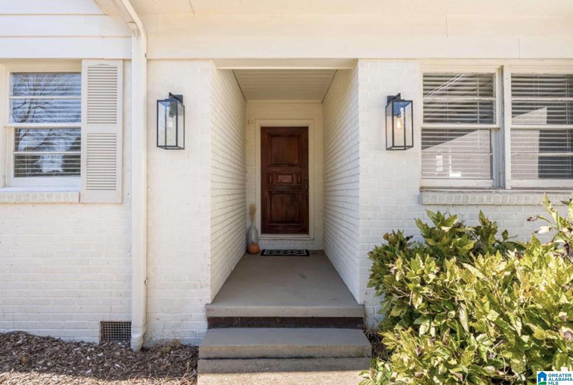 Homes for sale in Tuscaloosa, AL | 1929 Hargrove Road E, Tuscaloosa, AL 35405 | MLS# 21442175