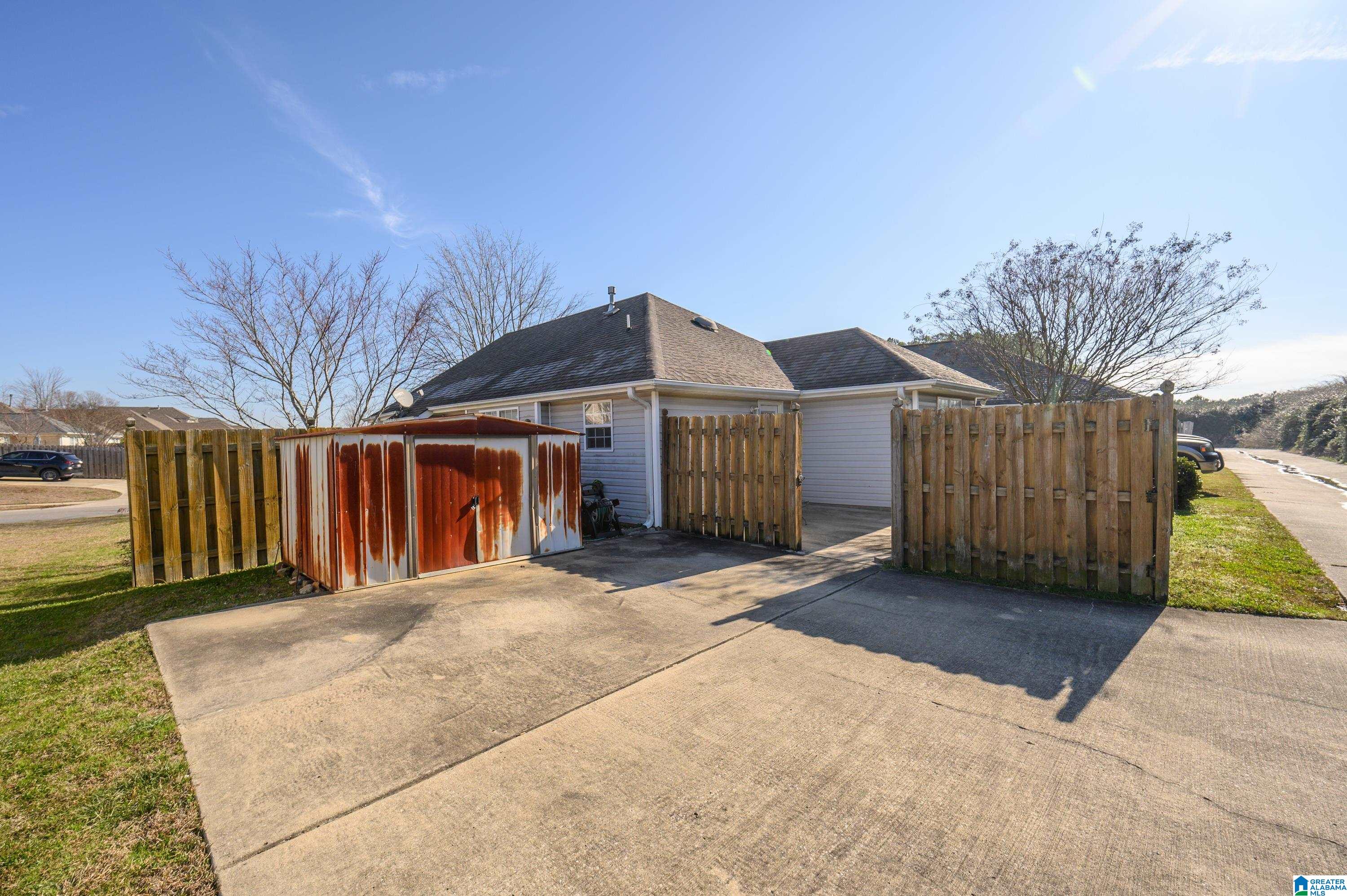 Homes for sale in Calera, AL | 1040 Village Trail, Calera, AL 35040 | MLS# 21442178