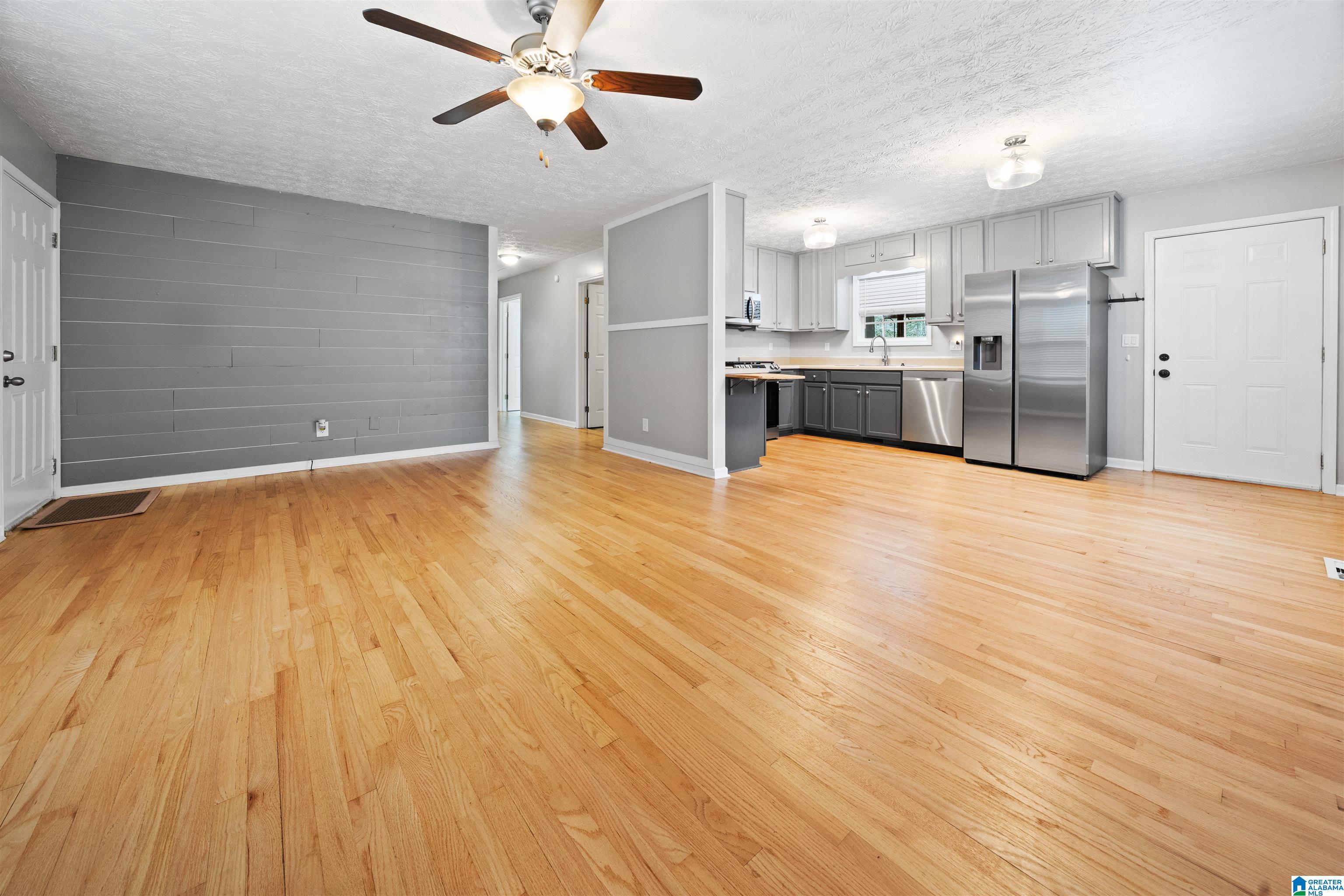 Homes for sale in Wedowee, AL | 222 Sunset Dr, Wedowee, AL 36278 | MLS# 21442201