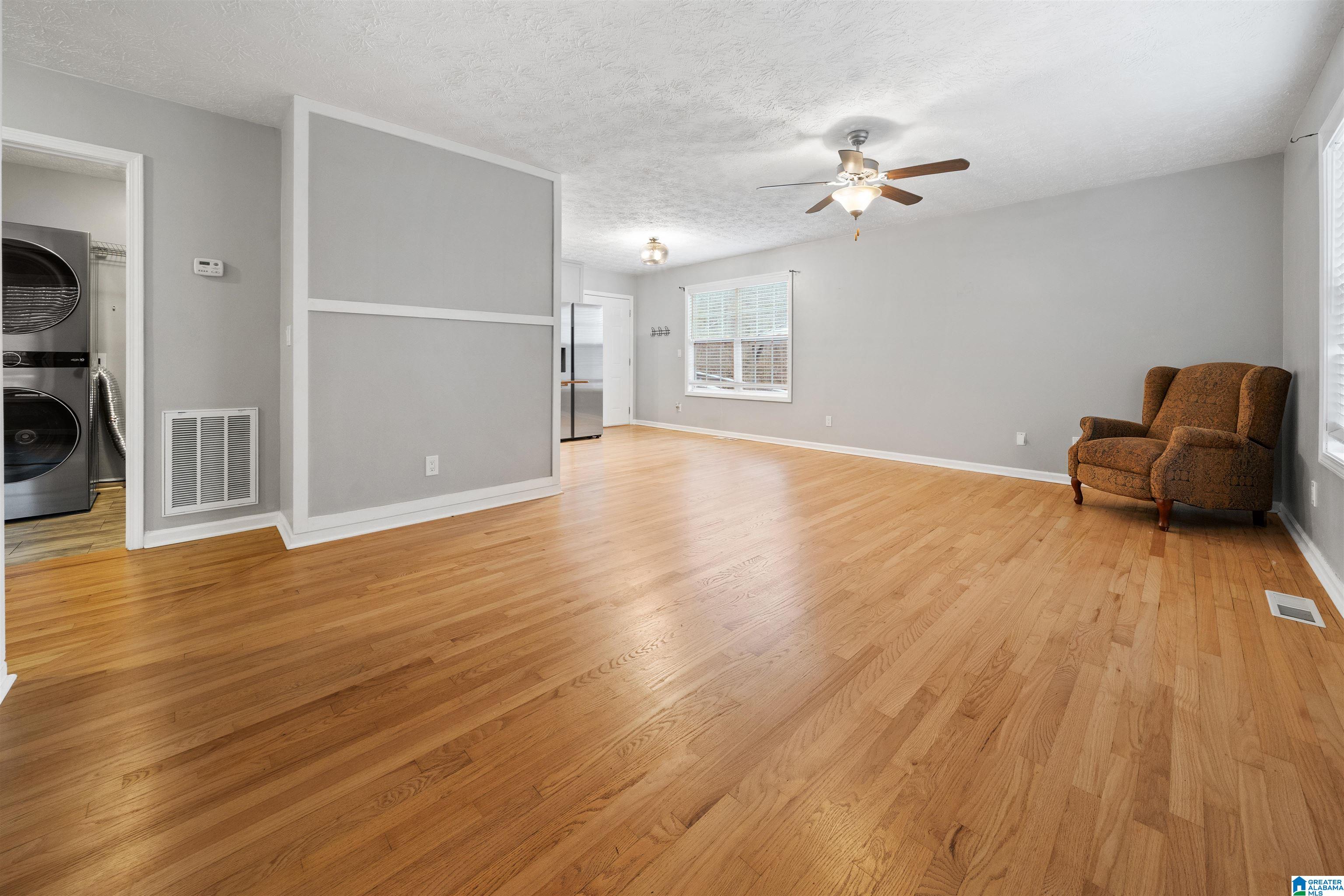 Homes for sale in Wedowee, AL | 222 Sunset Dr, Wedowee, AL 36278 | MLS# 21442201