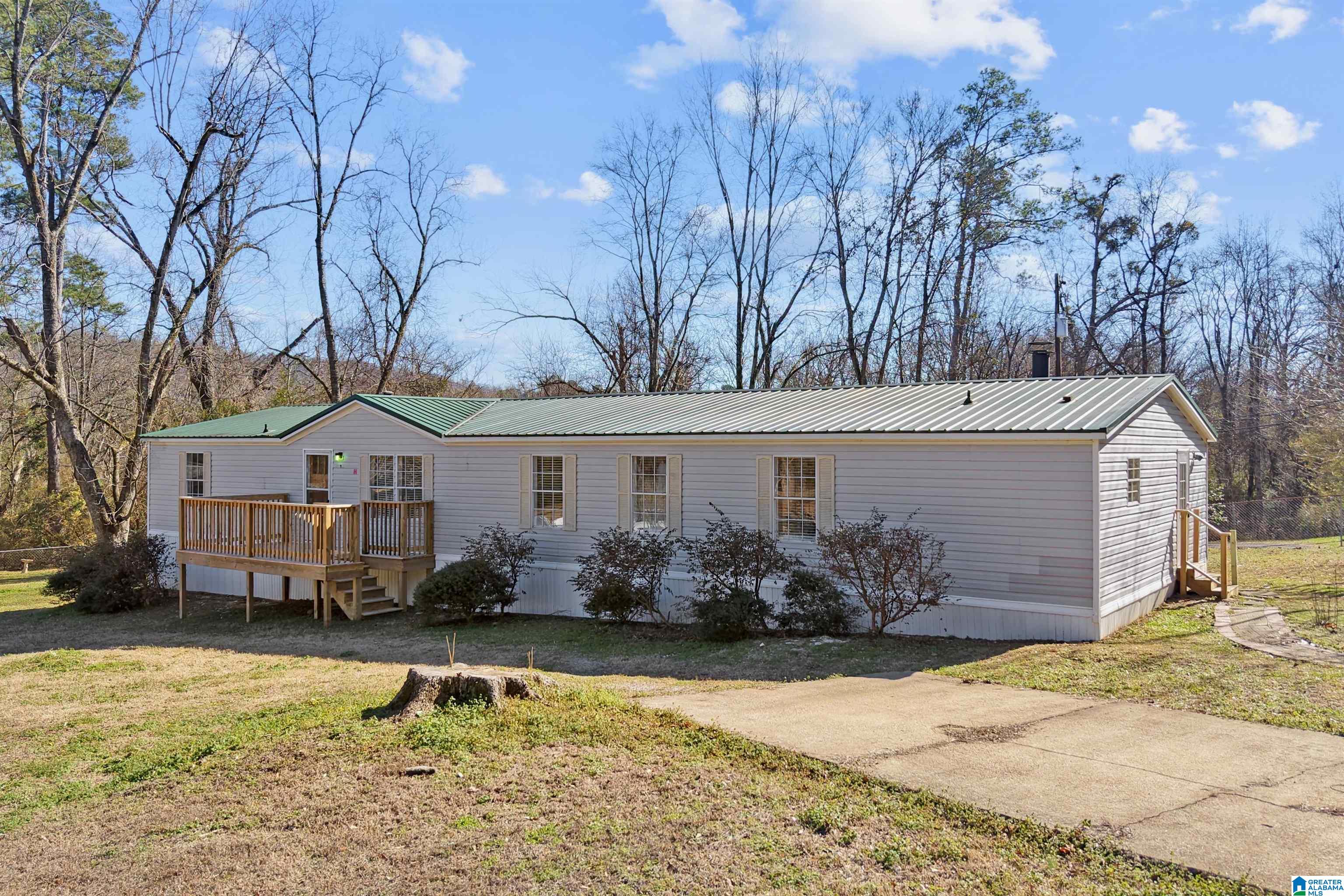 2nd image of 1401 Winfield Dr, Bessemer, AL 35022 | MLS# 21442202