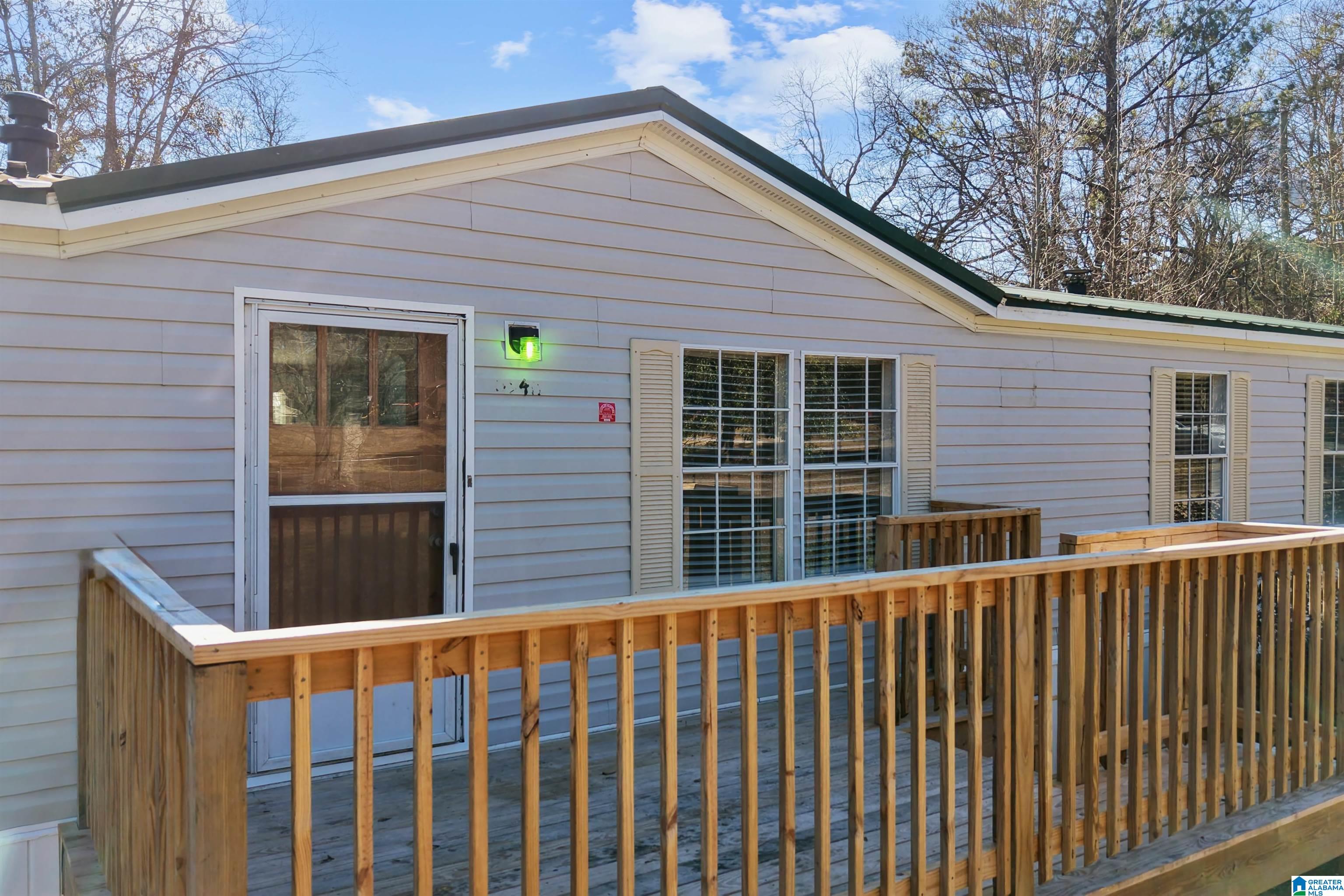 3rd image of 1401 Winfield Dr, Bessemer, AL 35022 | MLS# 21442202
