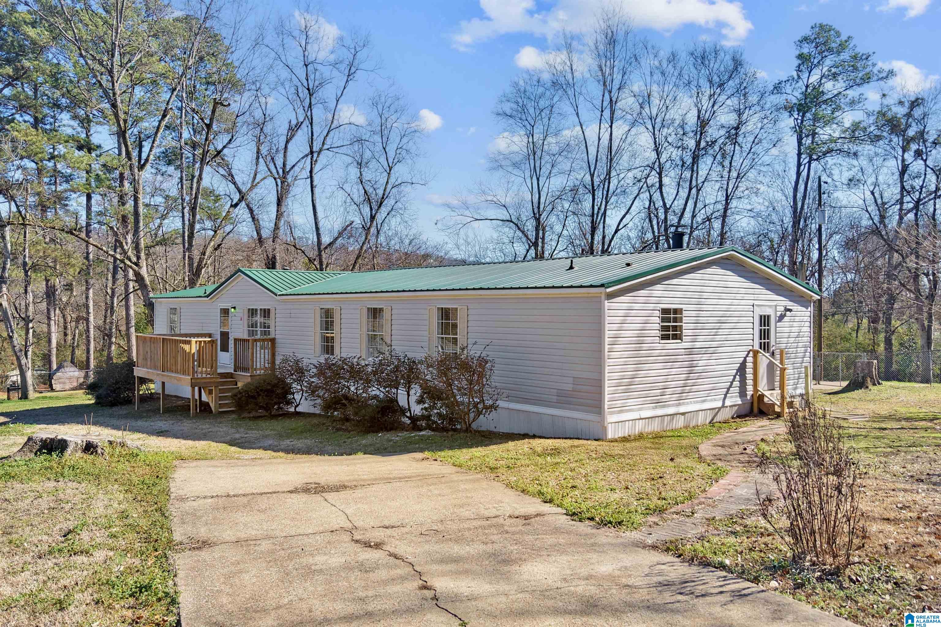 5th image of 1401 Winfield Dr, Bessemer, AL 35022 | MLS# 21442202