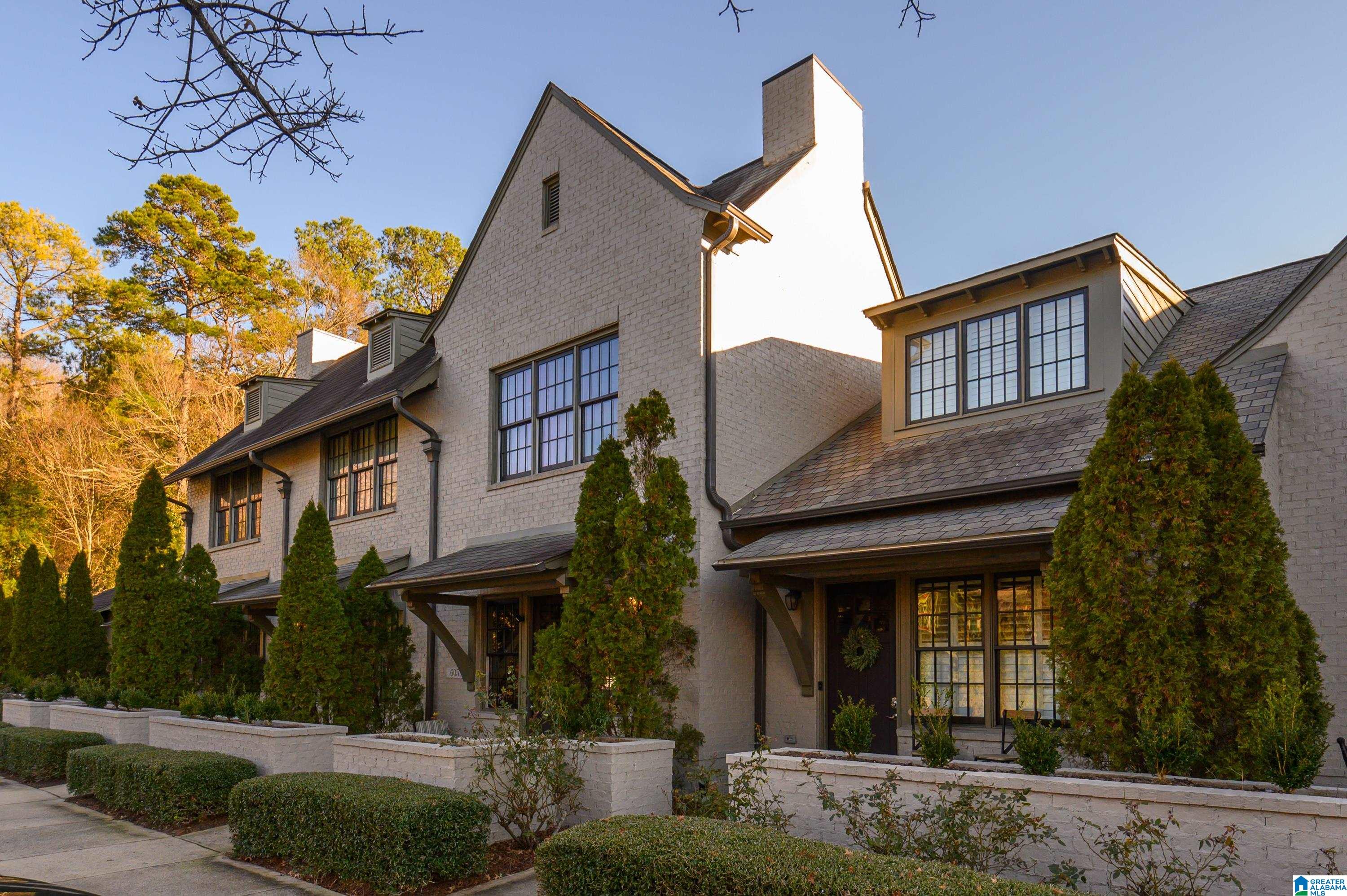 Homes for sale in Birmingham, AL | 605 Barristers Court, Birmingham, AL 35242 | MLS# 21442232