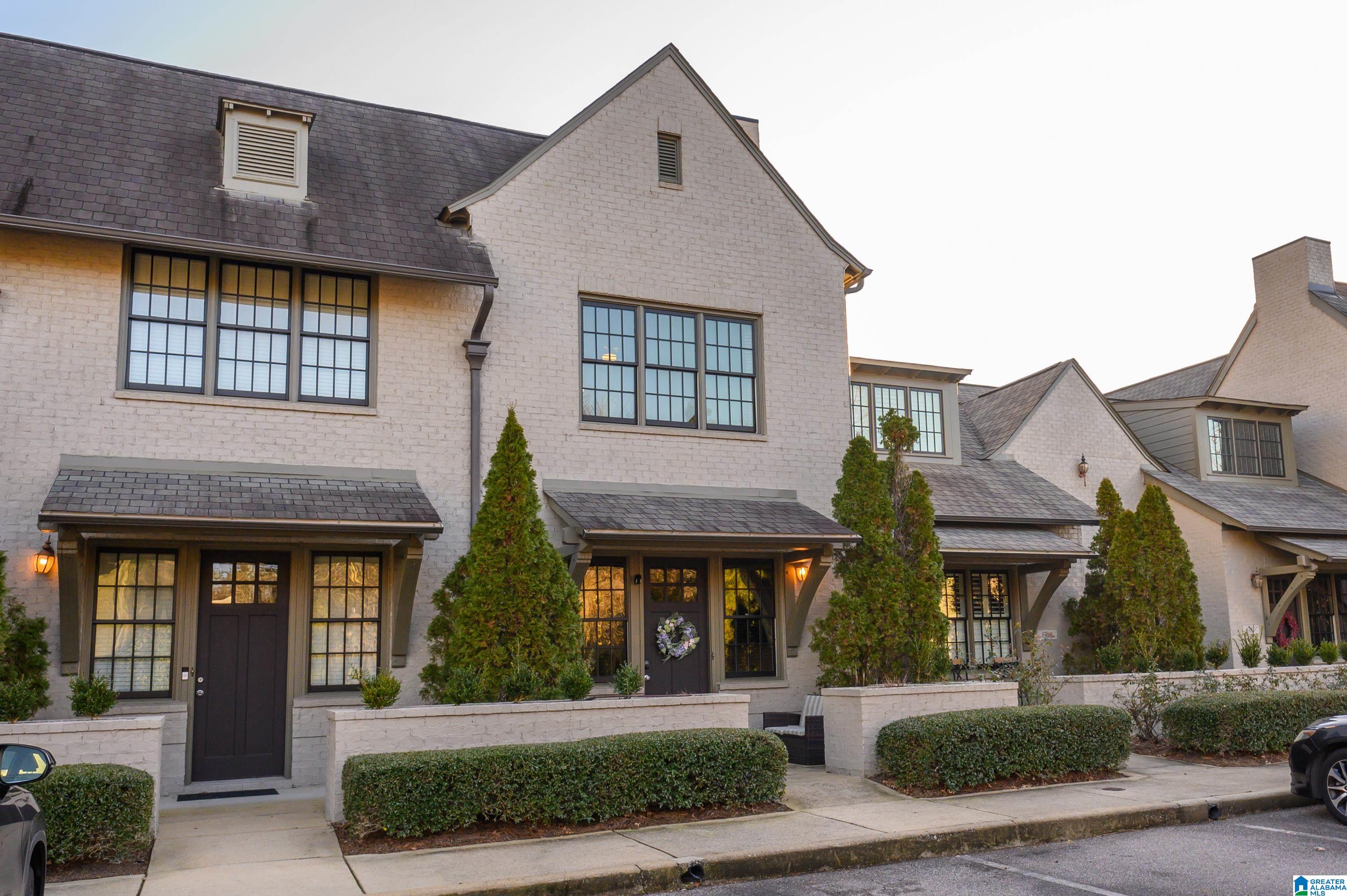 Homes for sale in Birmingham, AL | 605 Barristers Court, Birmingham, AL 35242 | MLS# 21442232