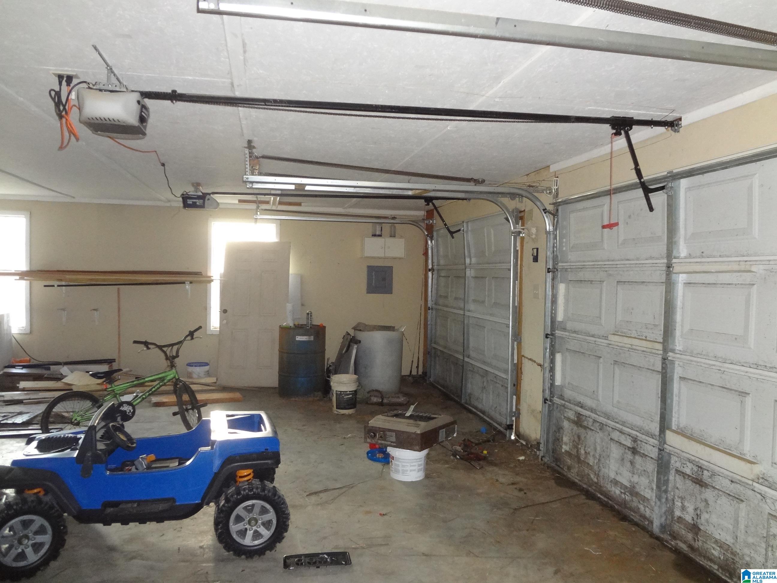 Homes for sale in Springville, AL | 125 Lake Dr, Springville, AL 35146 | MLS# 21442251