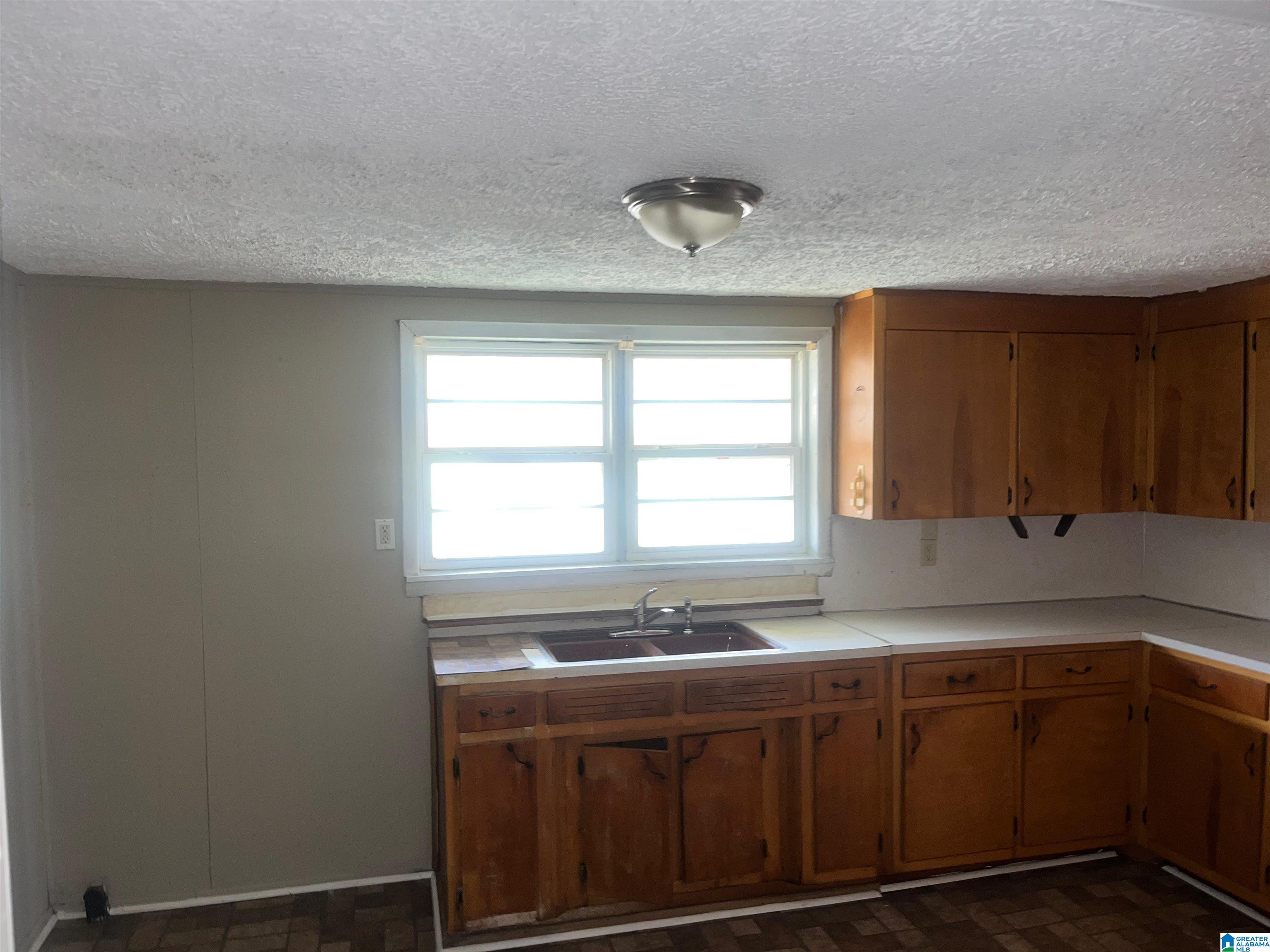 Photo 4 of Single family home for sale at 7417 Belgium Ave, Birmingham, AL 35224 | MLS# 21442272 | Listing updated on 2026-03-20