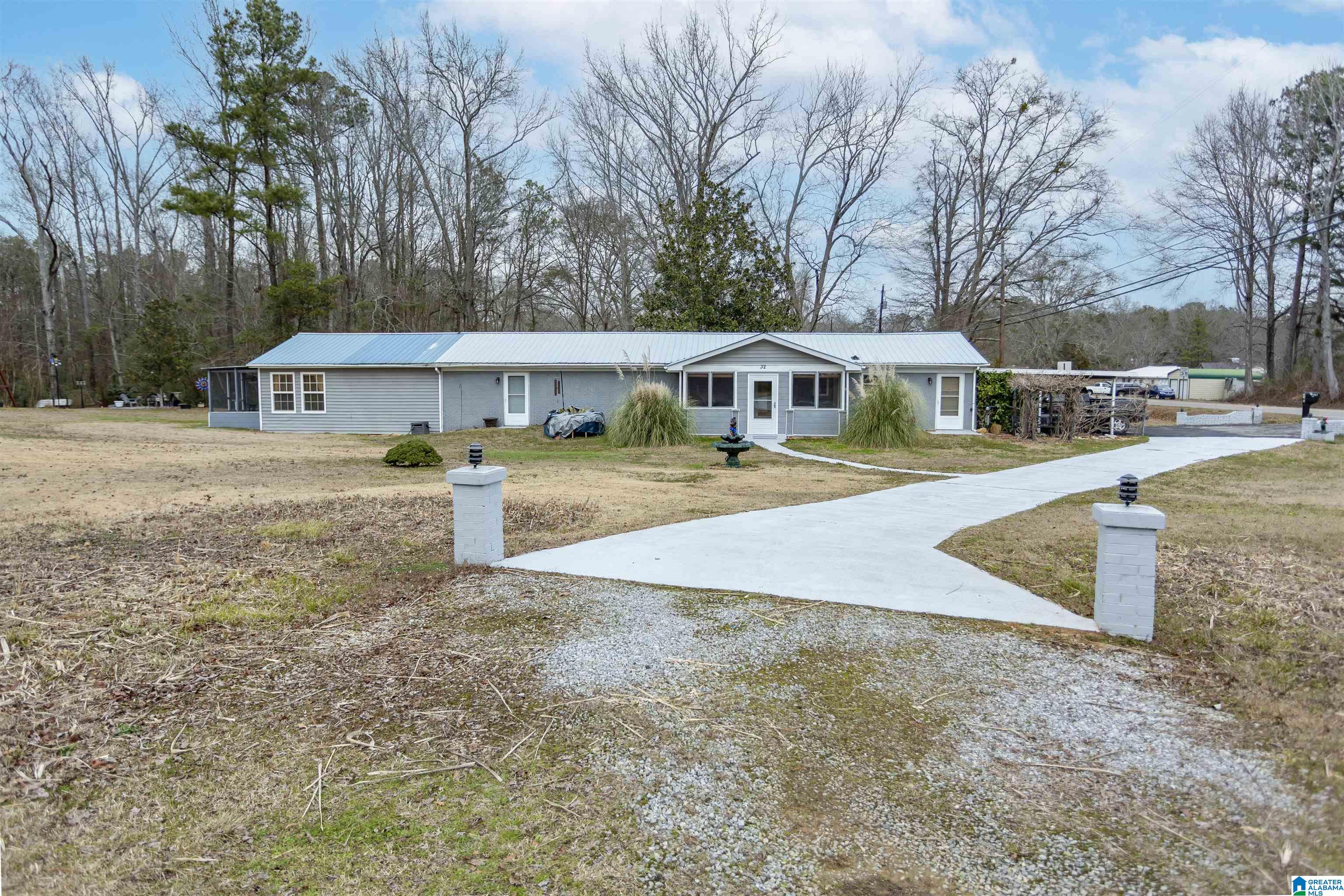 Homes for sale in Jemison, AL | 32 Mcmae Dr, Jemison, AL 35085 | MLS# 21442305