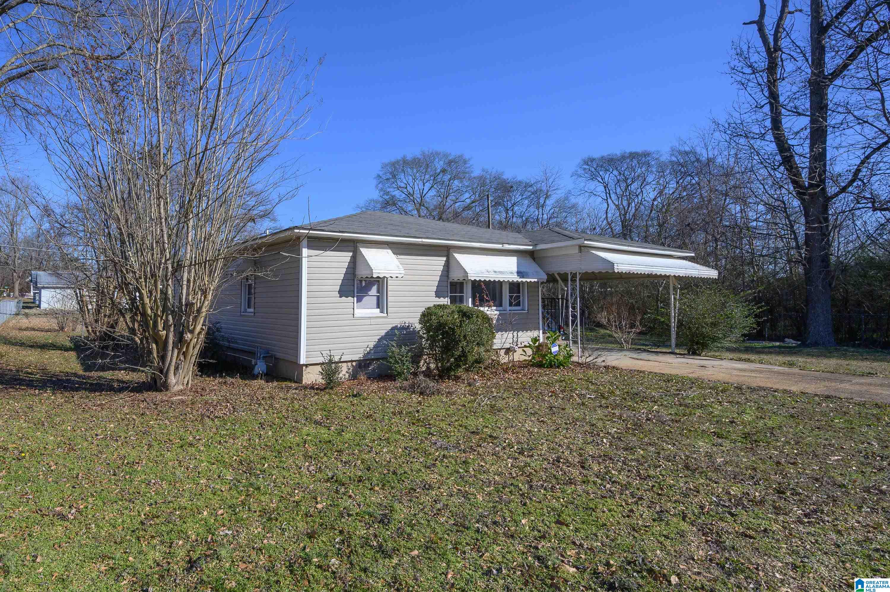 Homes for sale in Hueytown, AL | 130 Kent Avenue, Hueytown, AL 35023 | MLS# 21442310