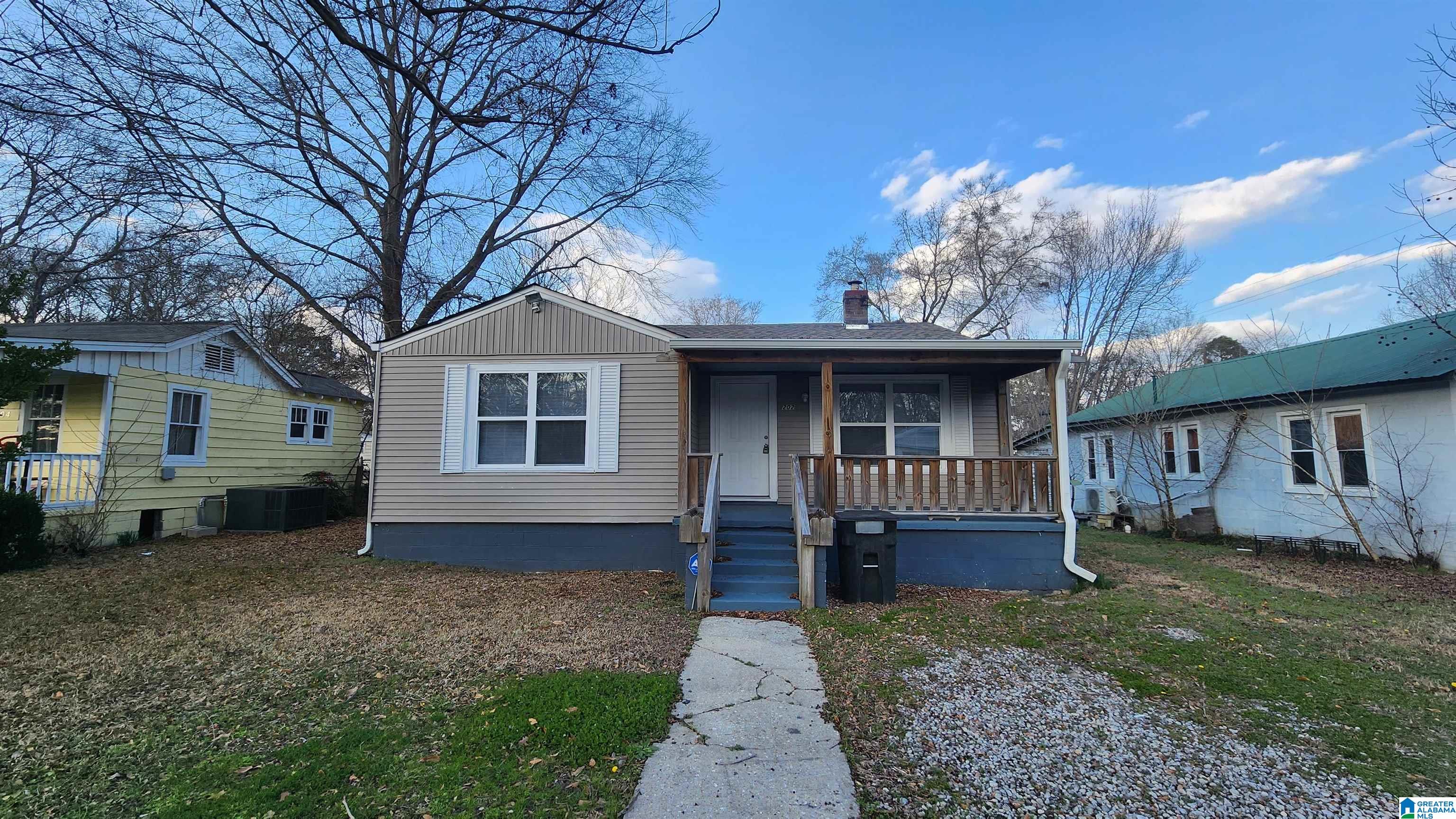 Homes for sale in Hueytown, AL | 202 Fairy Avenue, Hueytown, AL 35023 | MLS# 21442336