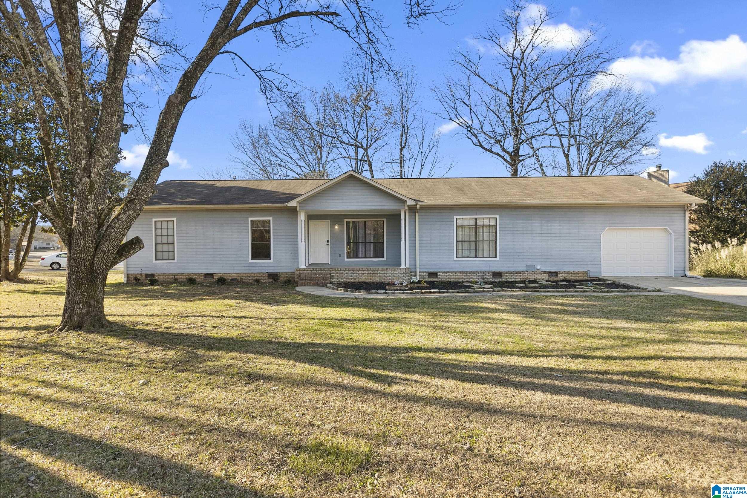 Homes for sale in Hueytown, AL | 632 Sunrise Boulevard, Hueytown, AL 35023 | MLS# 21442344