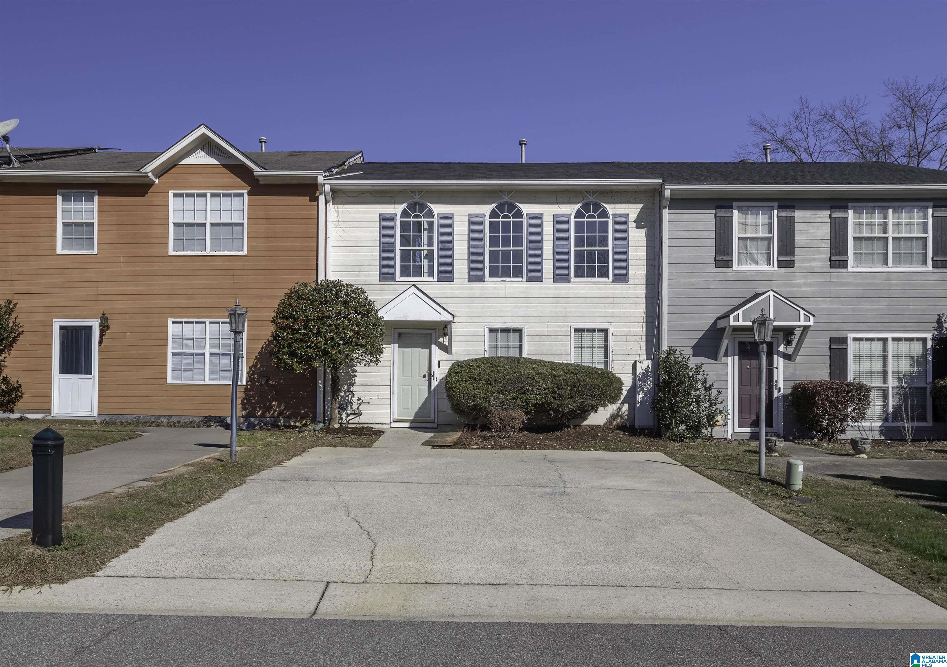 Homes for sale in Alabaster, AL | 121 Willow Point Lane, Alabaster, AL 35007 | MLS# 21442352