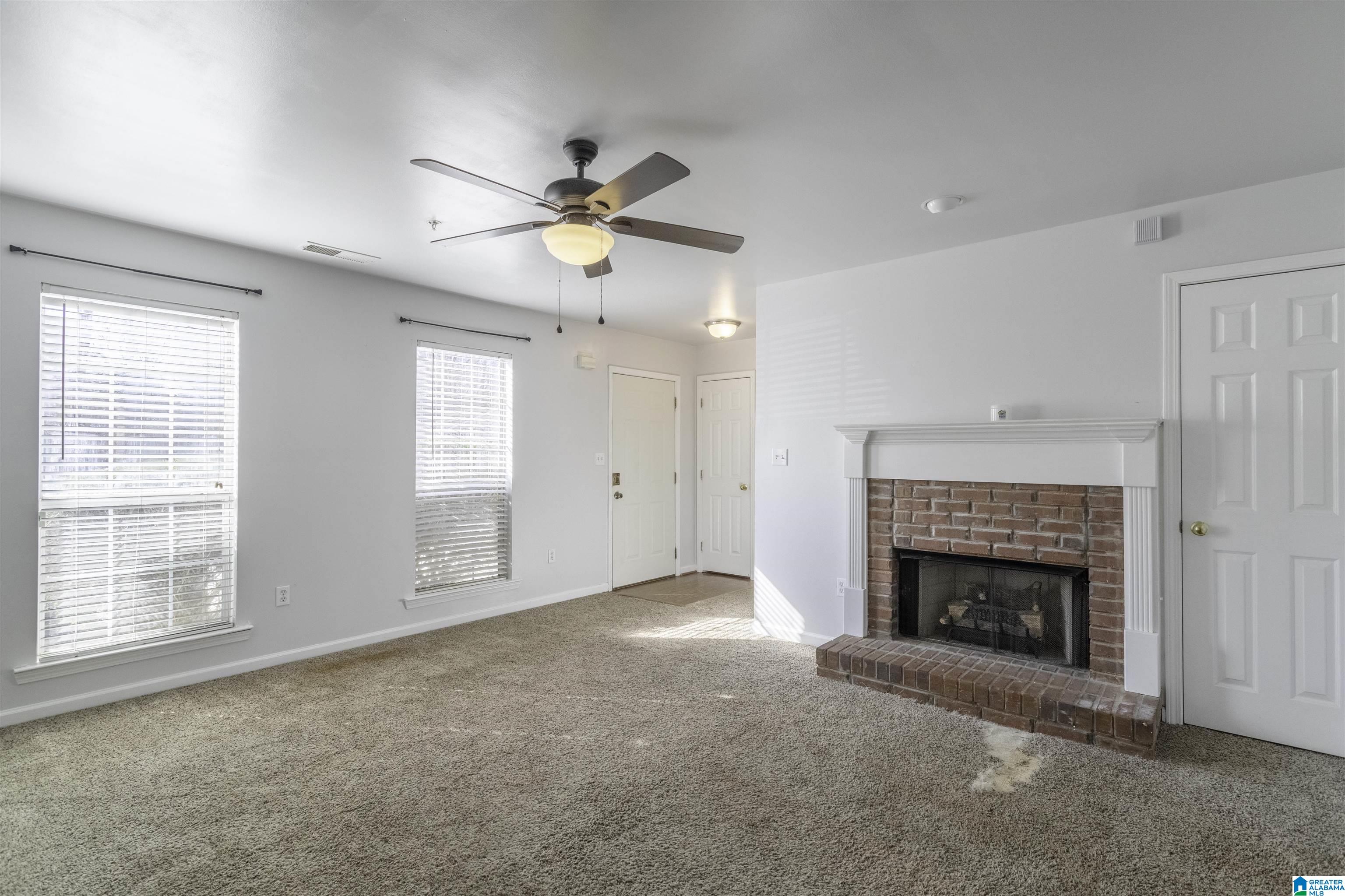 Homes for sale in Alabaster, AL | 121 Willow Point Lane, Alabaster, AL 35007 | MLS# 21442352