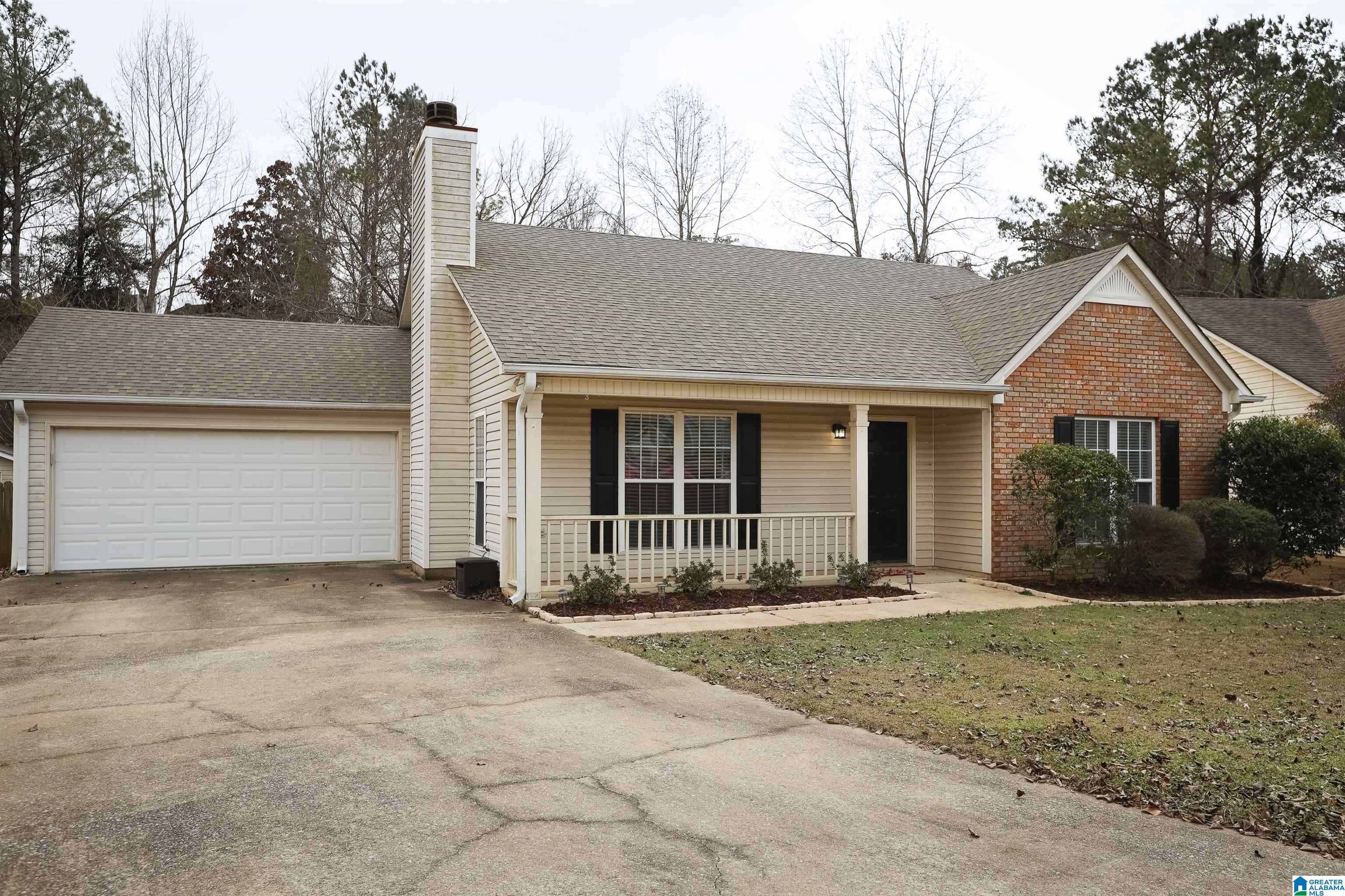 Homes for sale in Helena, AL | 6251 Russet Landing Circle, Helena, AL 35244 | MLS# 21442358