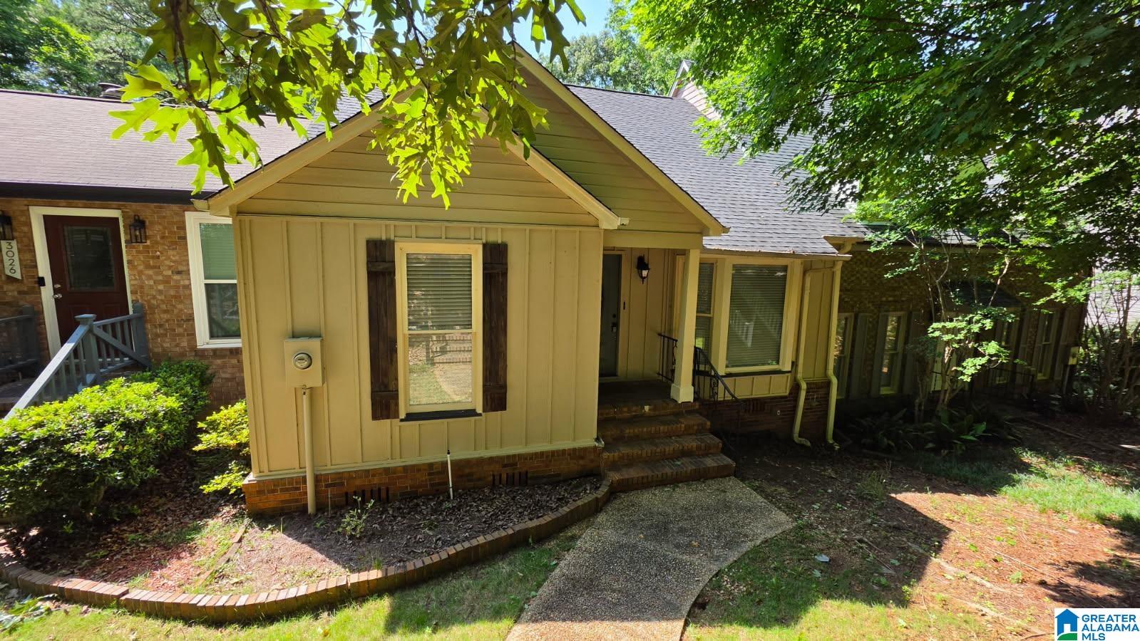 2nd image of 3028 Old Stone Dr, Birmingham, AL 35242 | MLS# 21442375