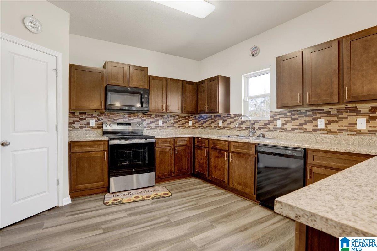 Homes for sale in Springville, AL | 820 Clover Circle, Springville, AL 35146 | MLS# 21442412