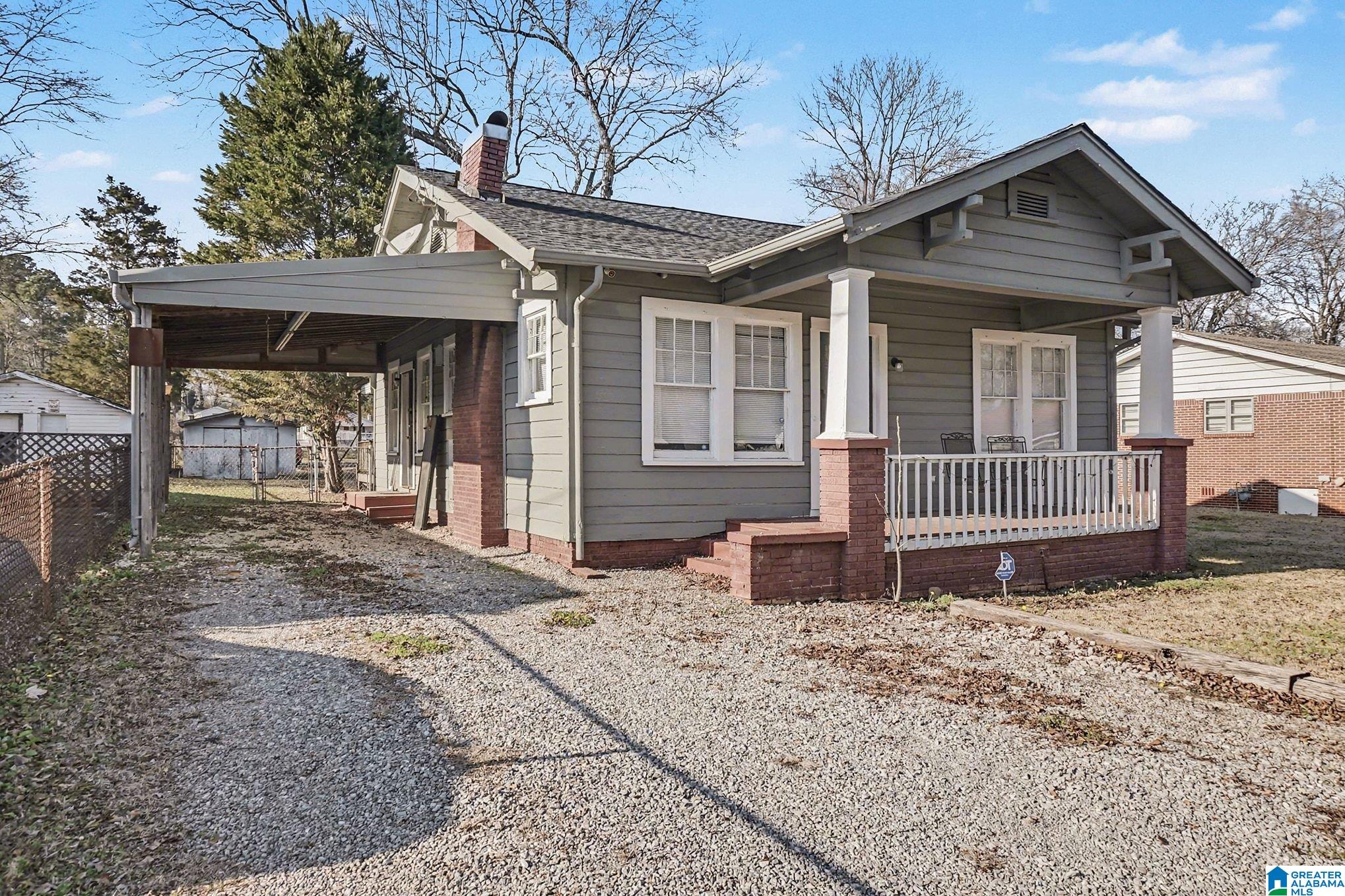 Homes for sale in Hueytown, AL | 2028 28Th Avenue N, Hueytown, AL 35023 | MLS# 21442420